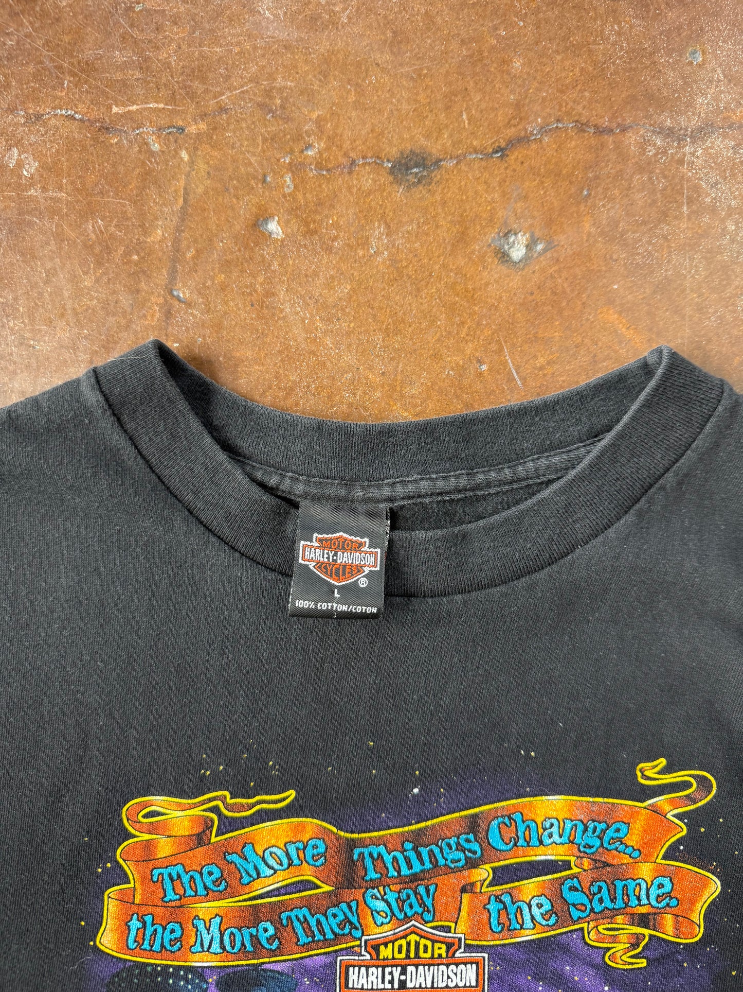 1998 Harley Davidson "alien biker" shirt (LARGE)