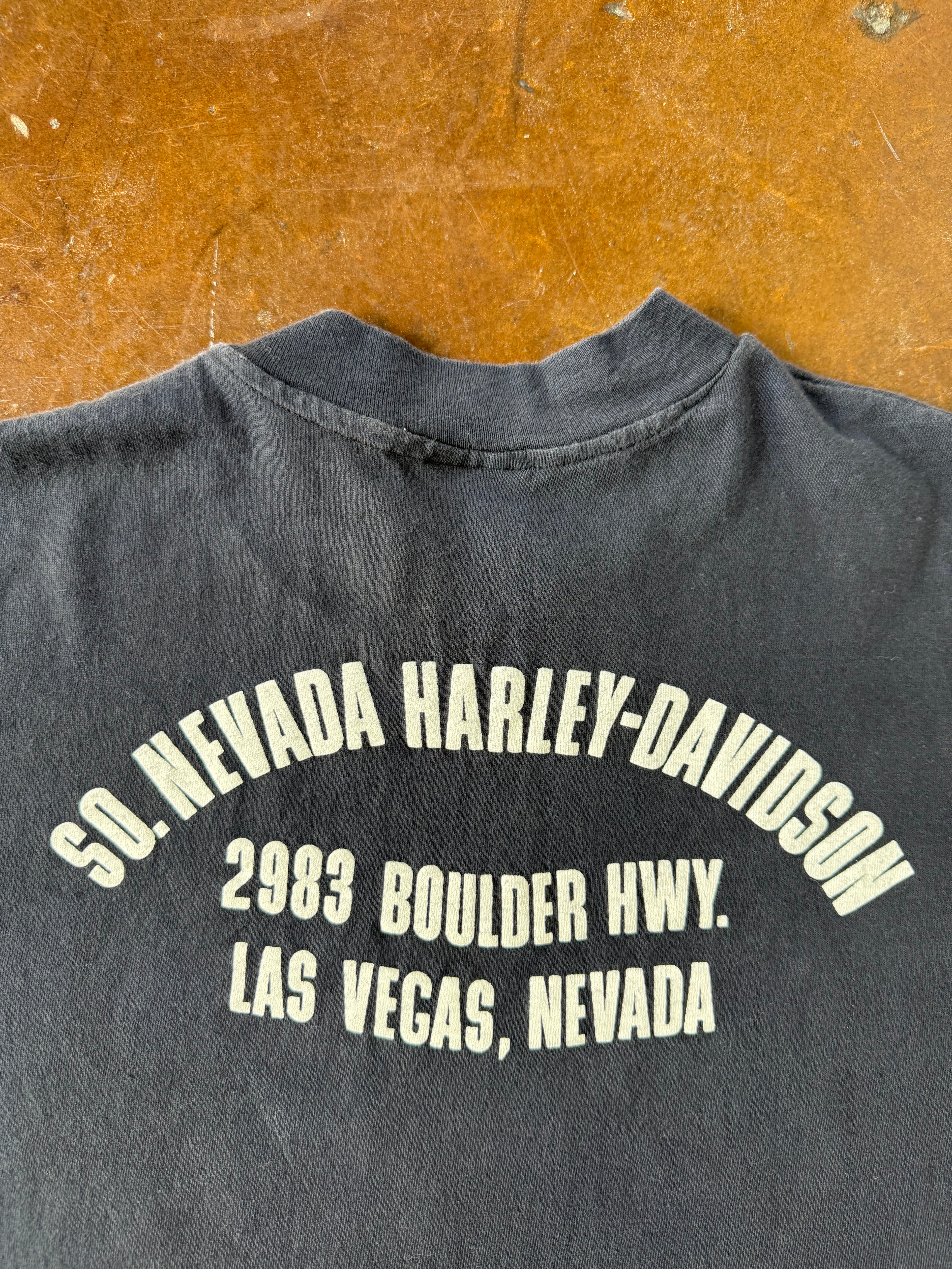 80s Harley Davidson "the great milwaukee hog" 3D emblem shirt (LARGE)