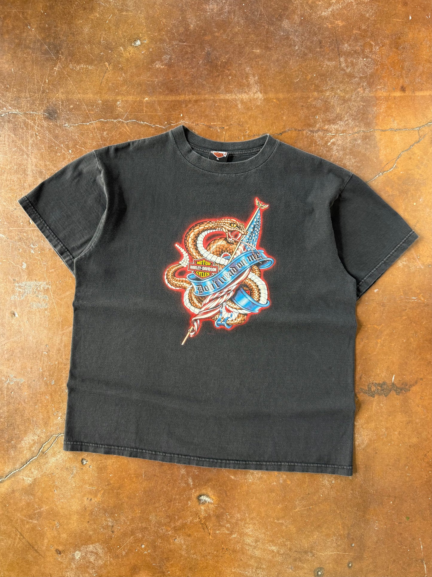 2001 Harley Davidson "american serpent" biker shirt (XL)