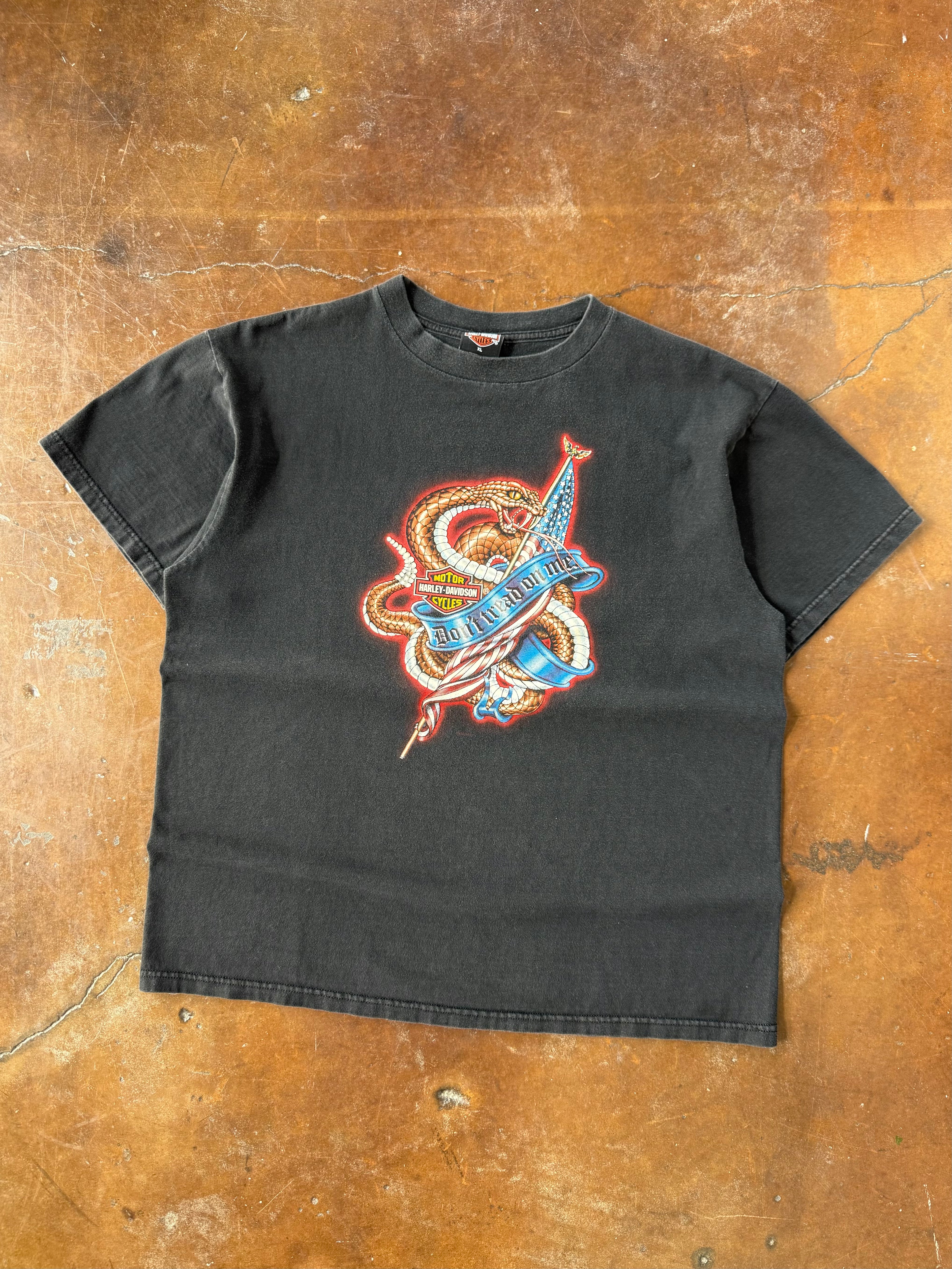 2001 Harley Davidson "american serpent" biker shirt (XL)