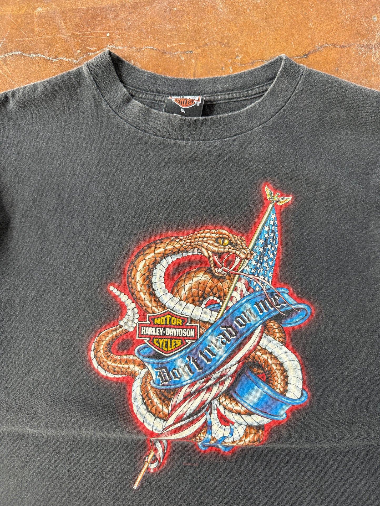 2001 Harley Davidson "american serpent" biker shirt (XL)