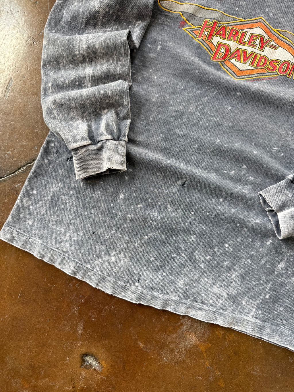 1988 Harley Davidson longsleeve shirt (MEDIUM)