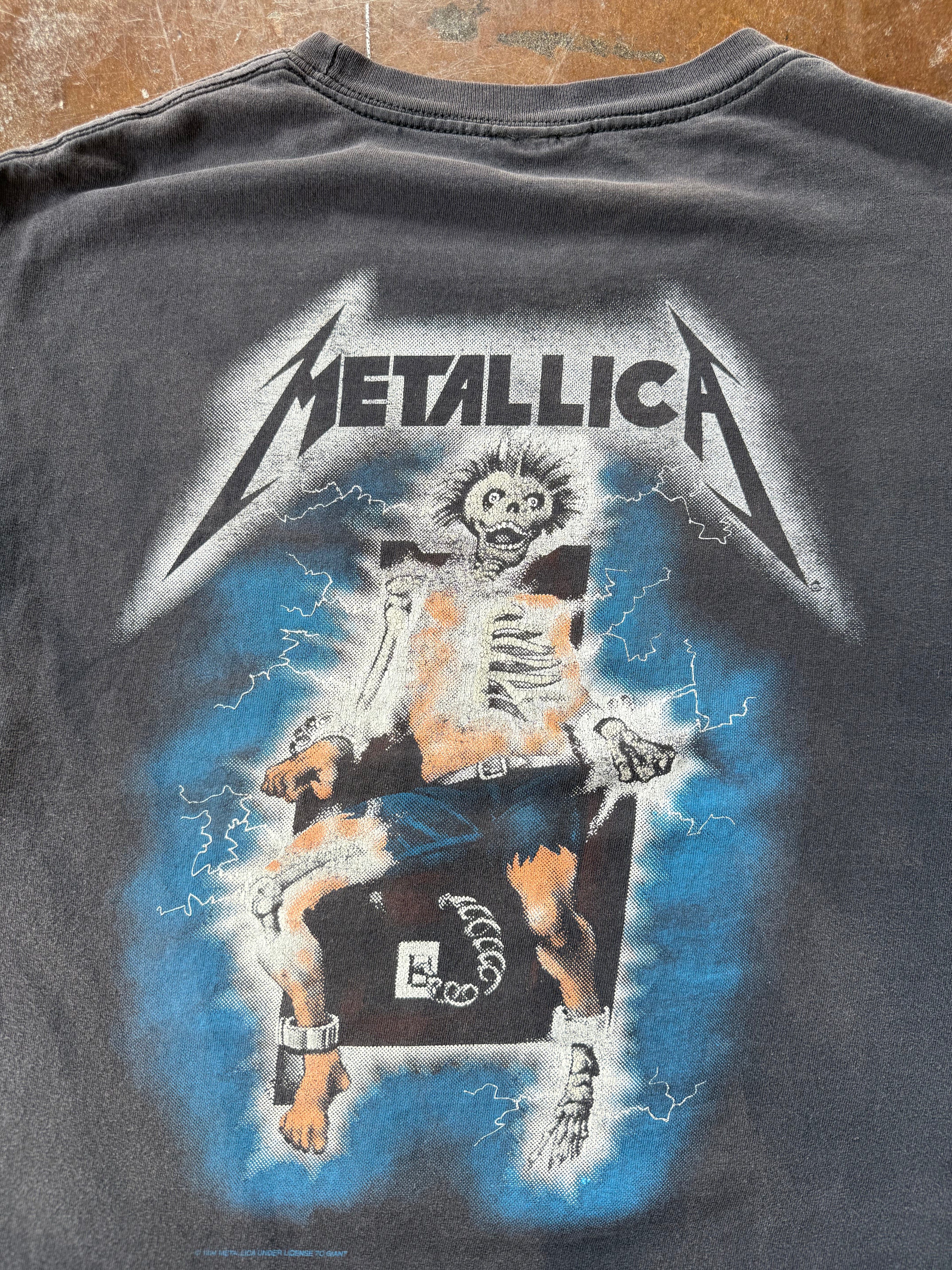 90s faded Metallica "ride the lightning" band shirt (LARGE)