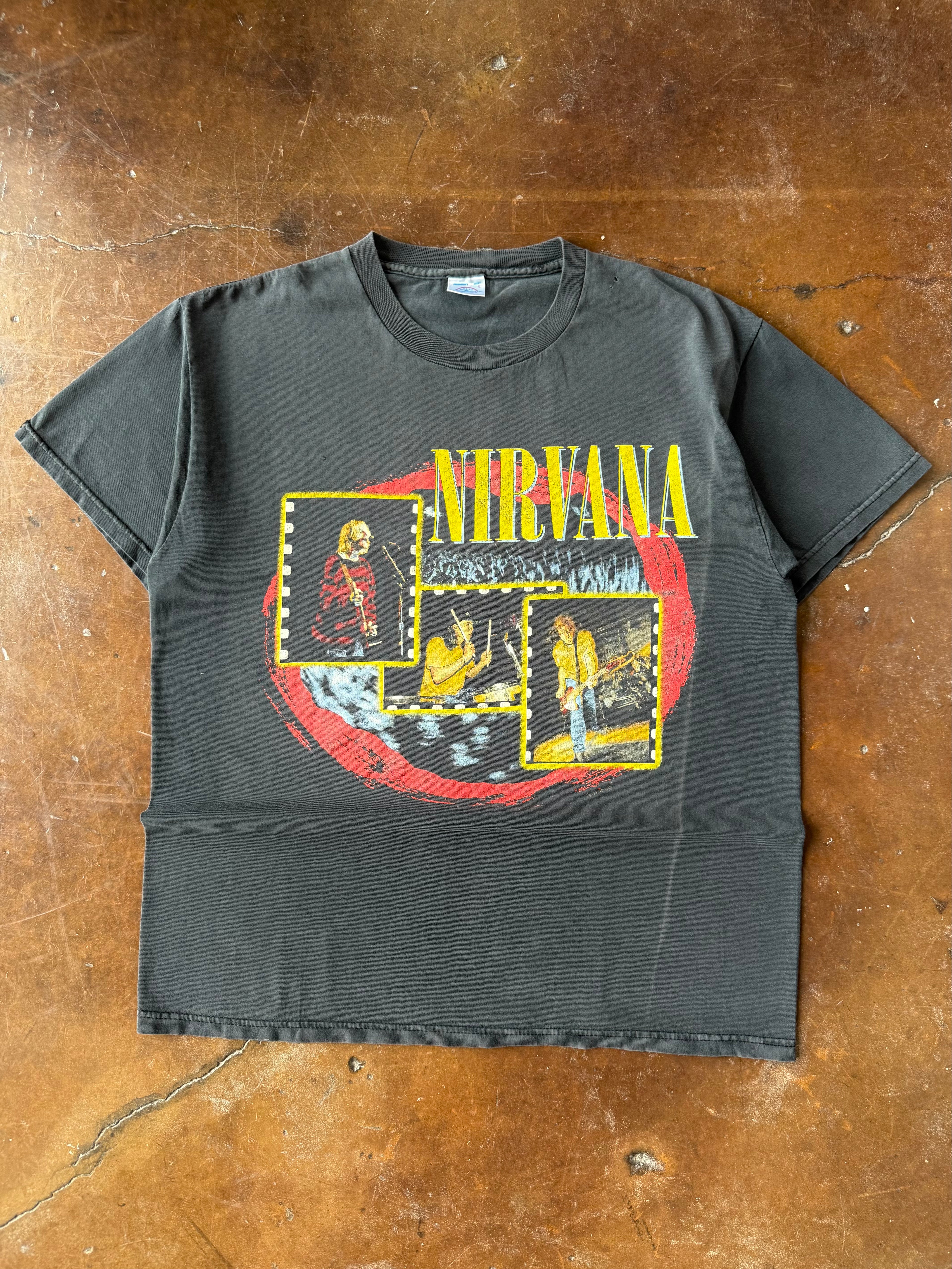 1997 Nirvana "from the muddy banks" band shirt (LARGE)