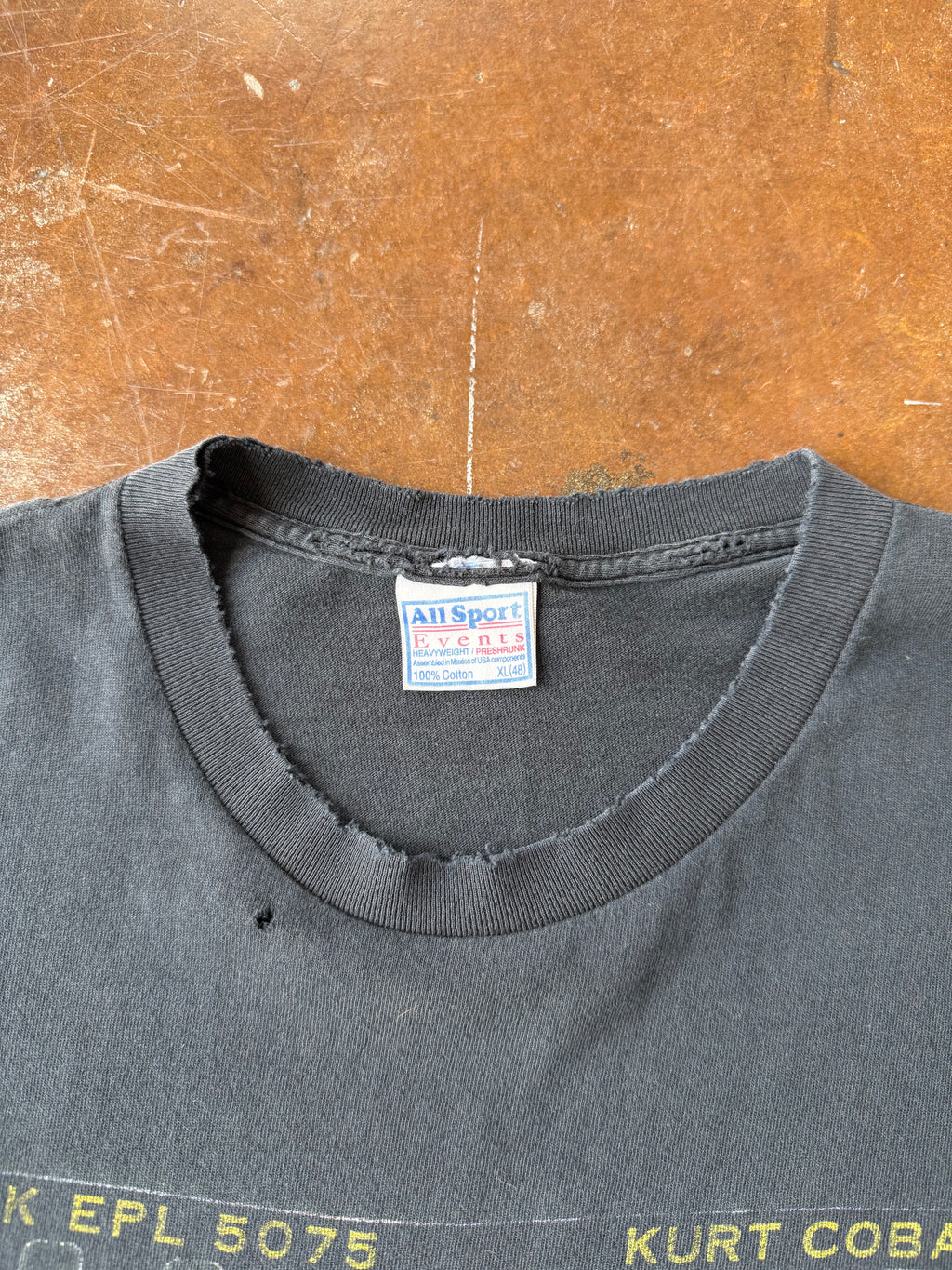 1999 Kurt Cobain memorial band shirt (XL)