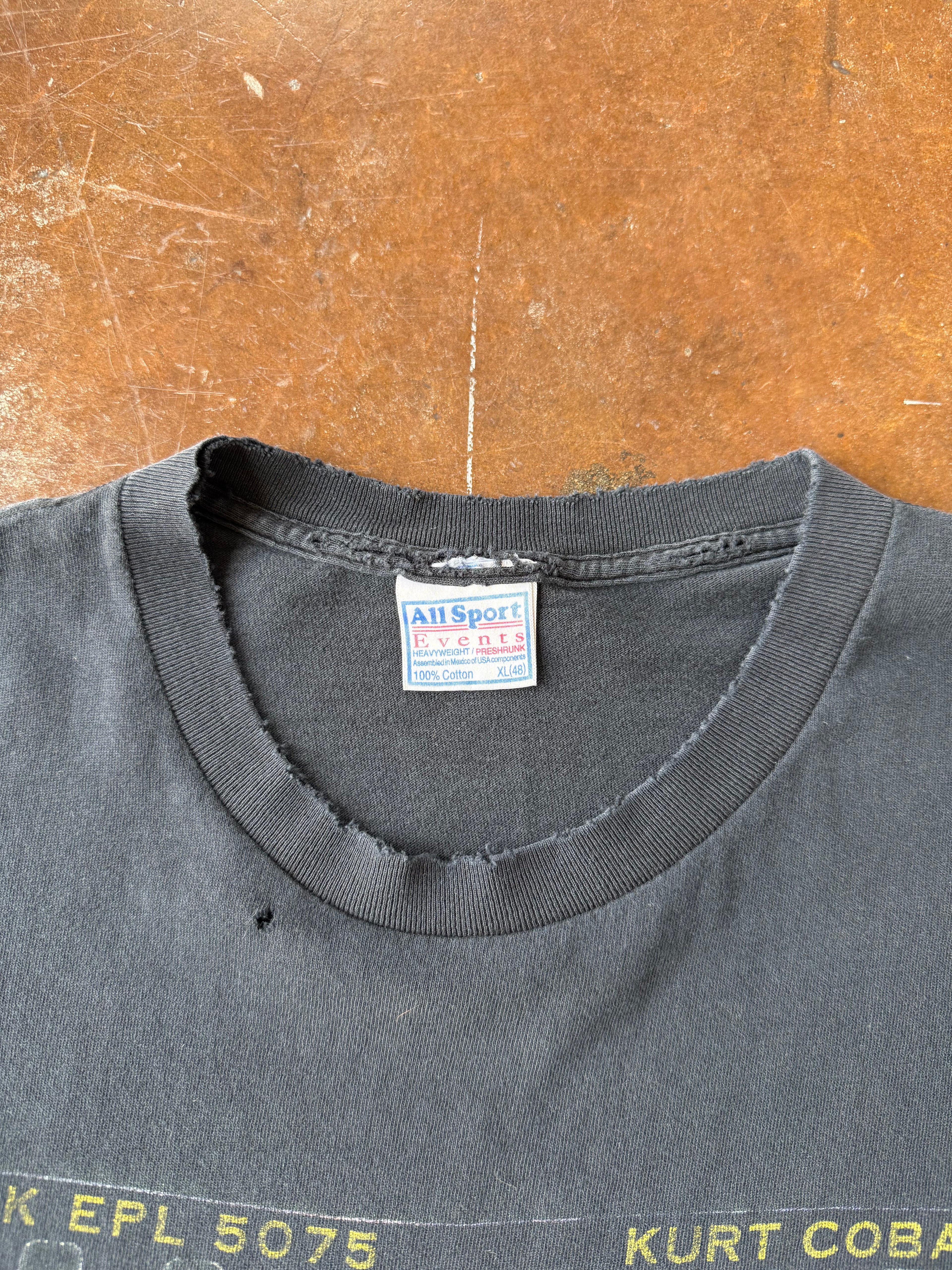 1999 Kurt Cobain memorial band shirt (XL)