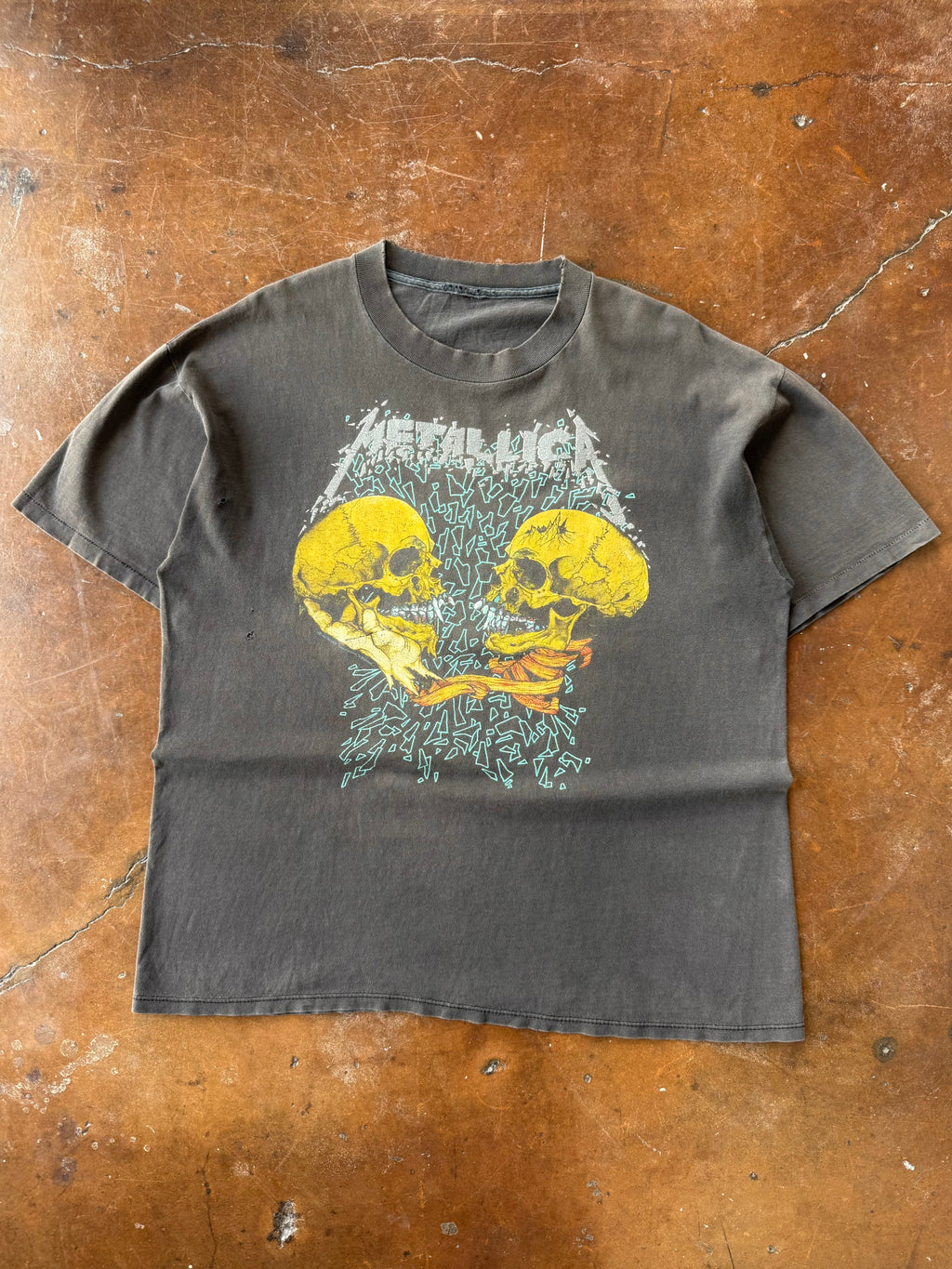 90s faded & distressed Metallica pushead "sad but true" band shirt (XL)