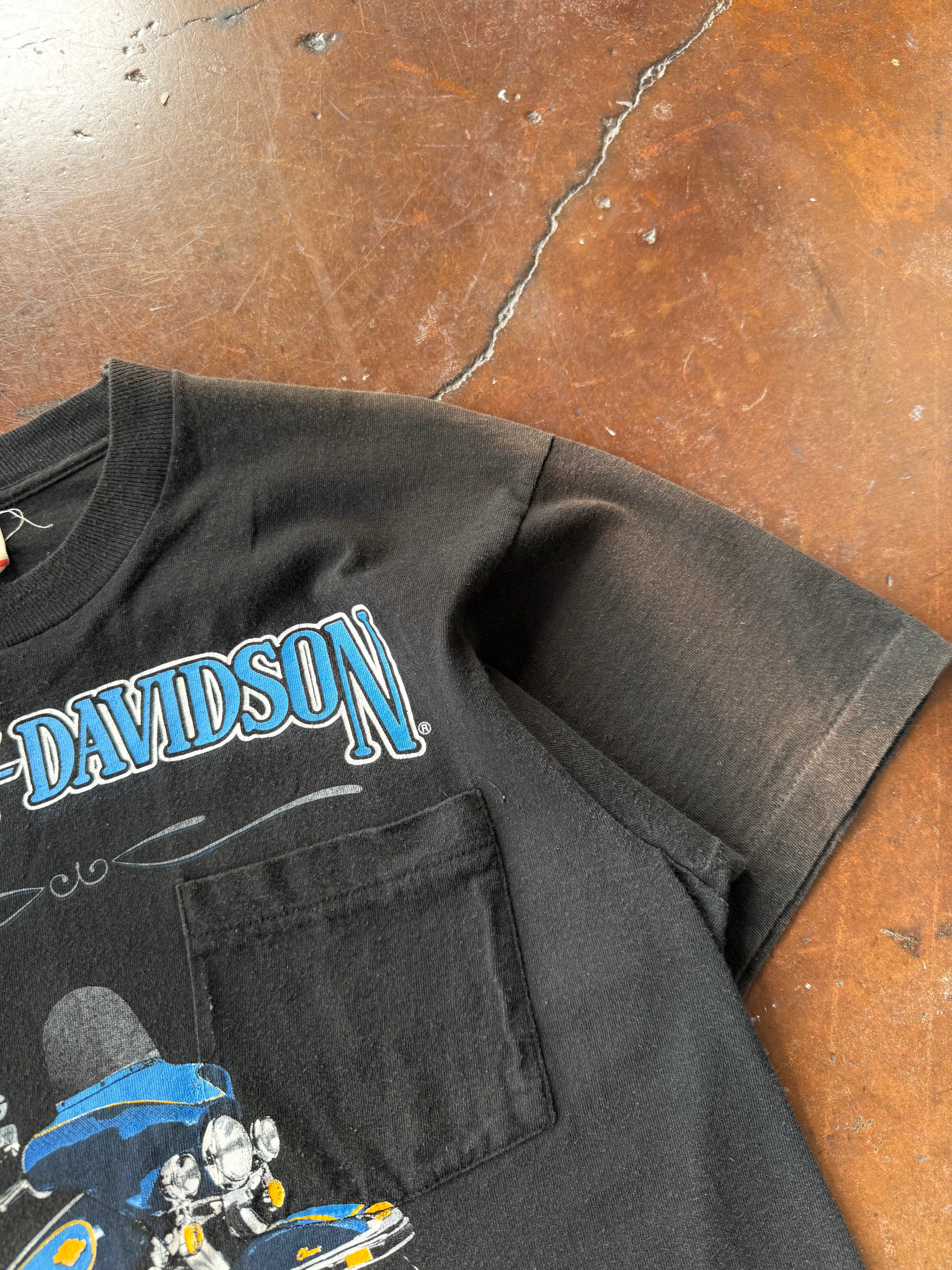 90s Harley Davidson "classic of motorcycling" biker pocket shirt (LARGE)