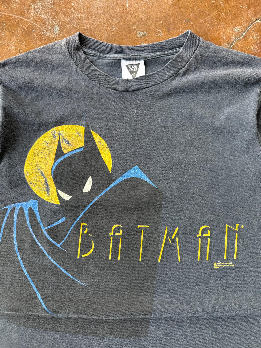 1994 Batman the Animated Series shirt (LARGE)