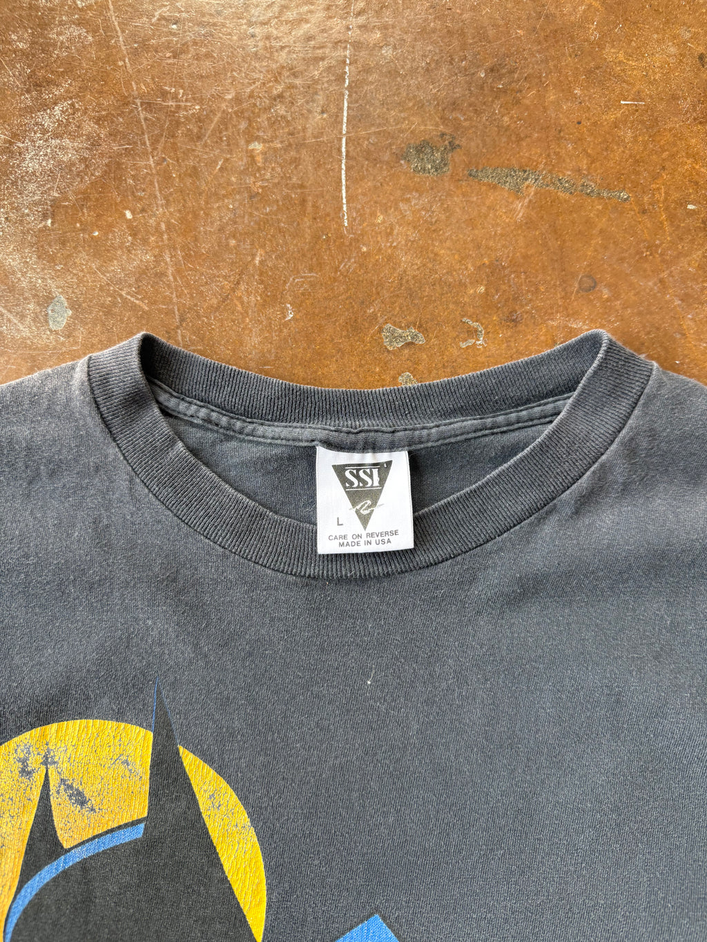 1994 Batman the Animated Series shirt (LARGE)