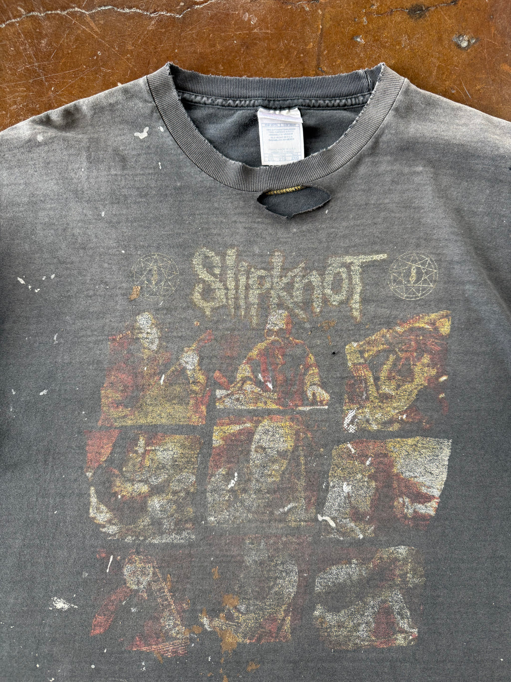2000s faded & lightly distressed Slipknot band shirt (XXL)