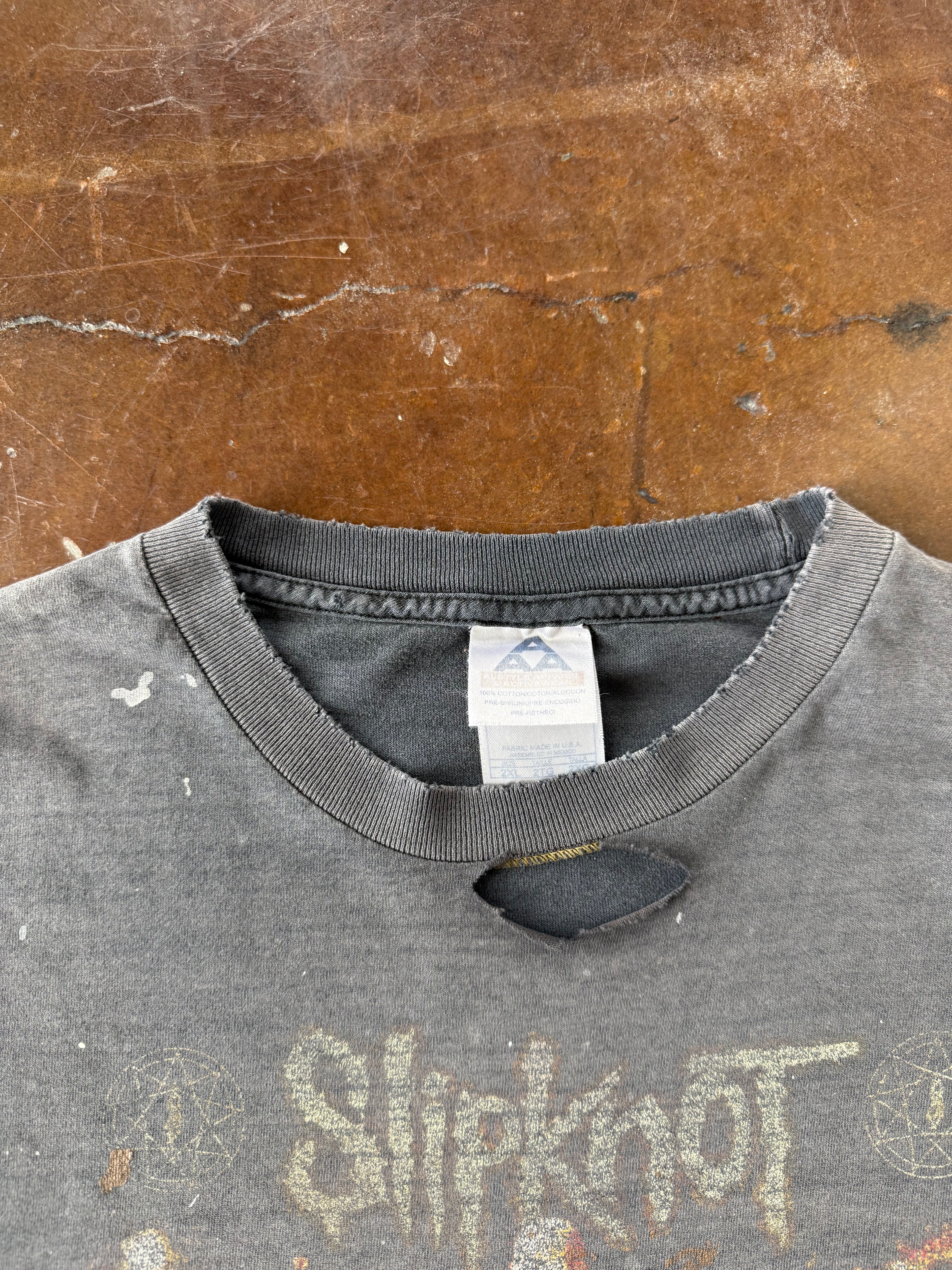 2000s faded & lightly distressed Slipknot band shirt (XXL)