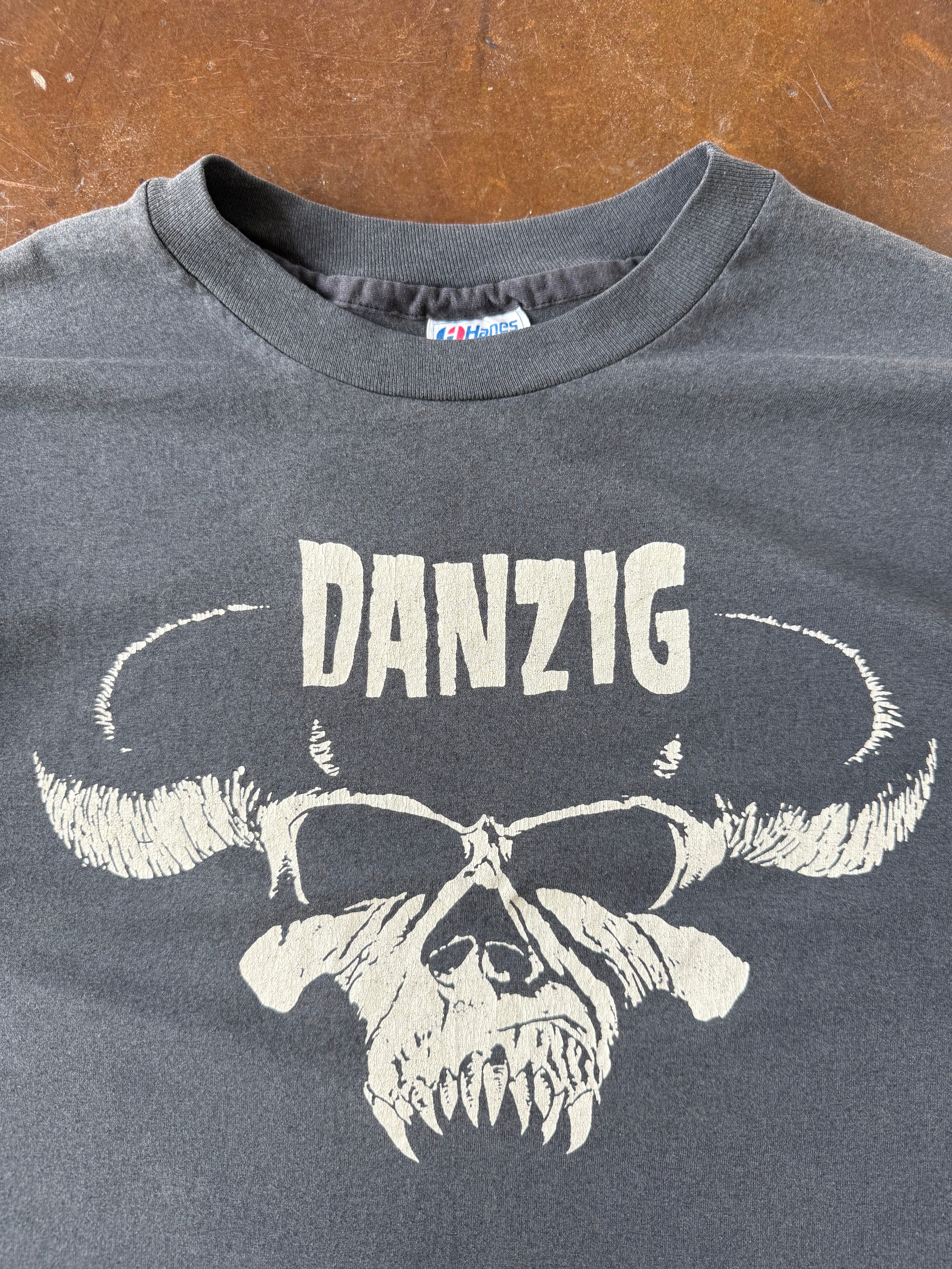 80s Danzig "classic logo" band shirt (LARGE)