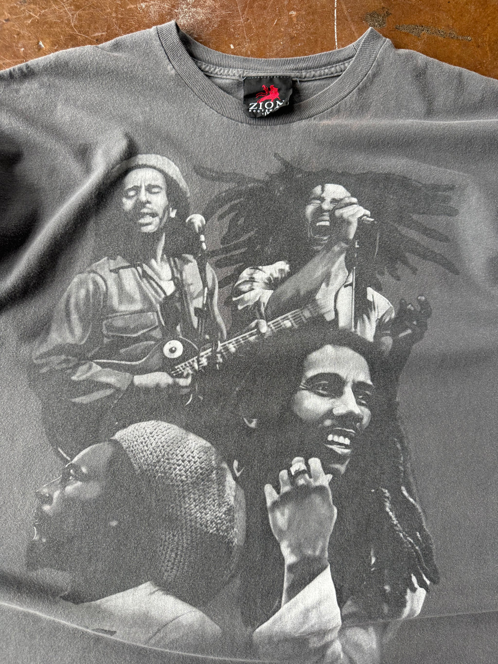 2000s Bob Marley "life of bob" shirt (XL)