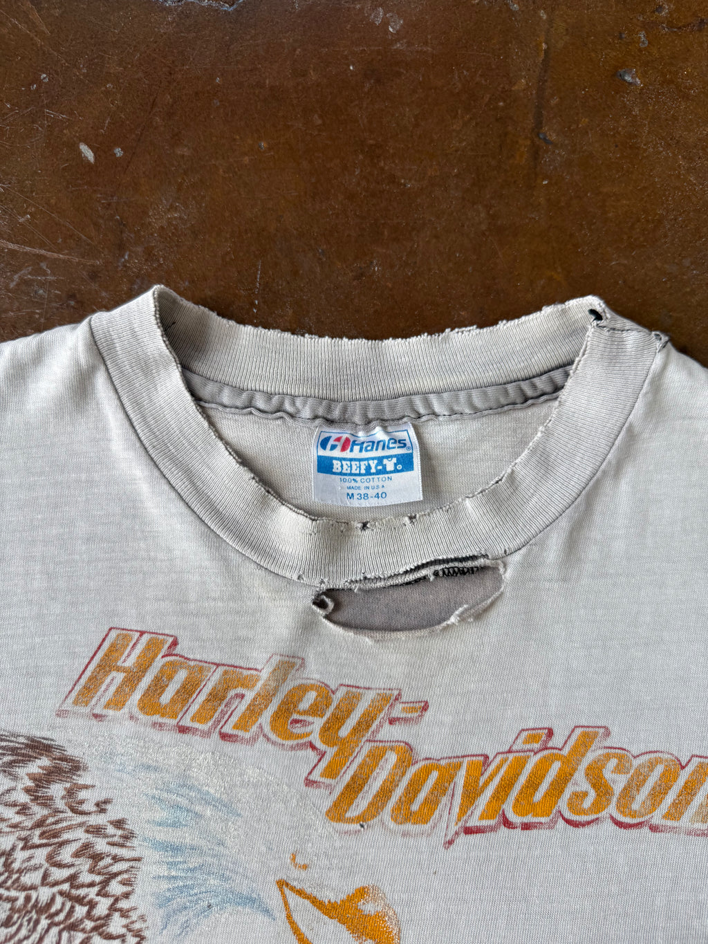 1985 faded Harley Davidson "tearing up the competition" biker cut-off shirt (MEDIUM)