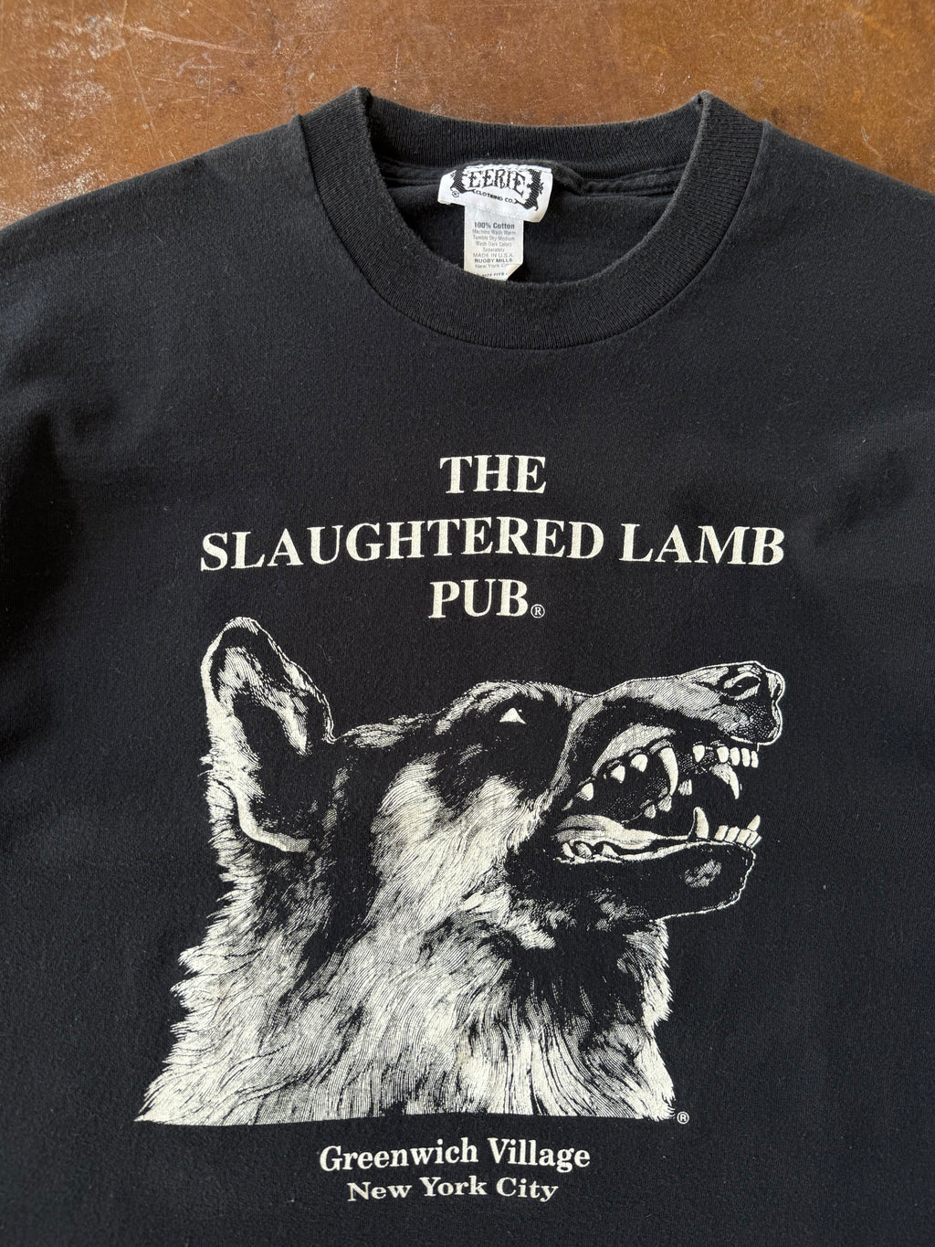 90s Slaughtered Lamb Pub "greenwich village" shirt (XL)