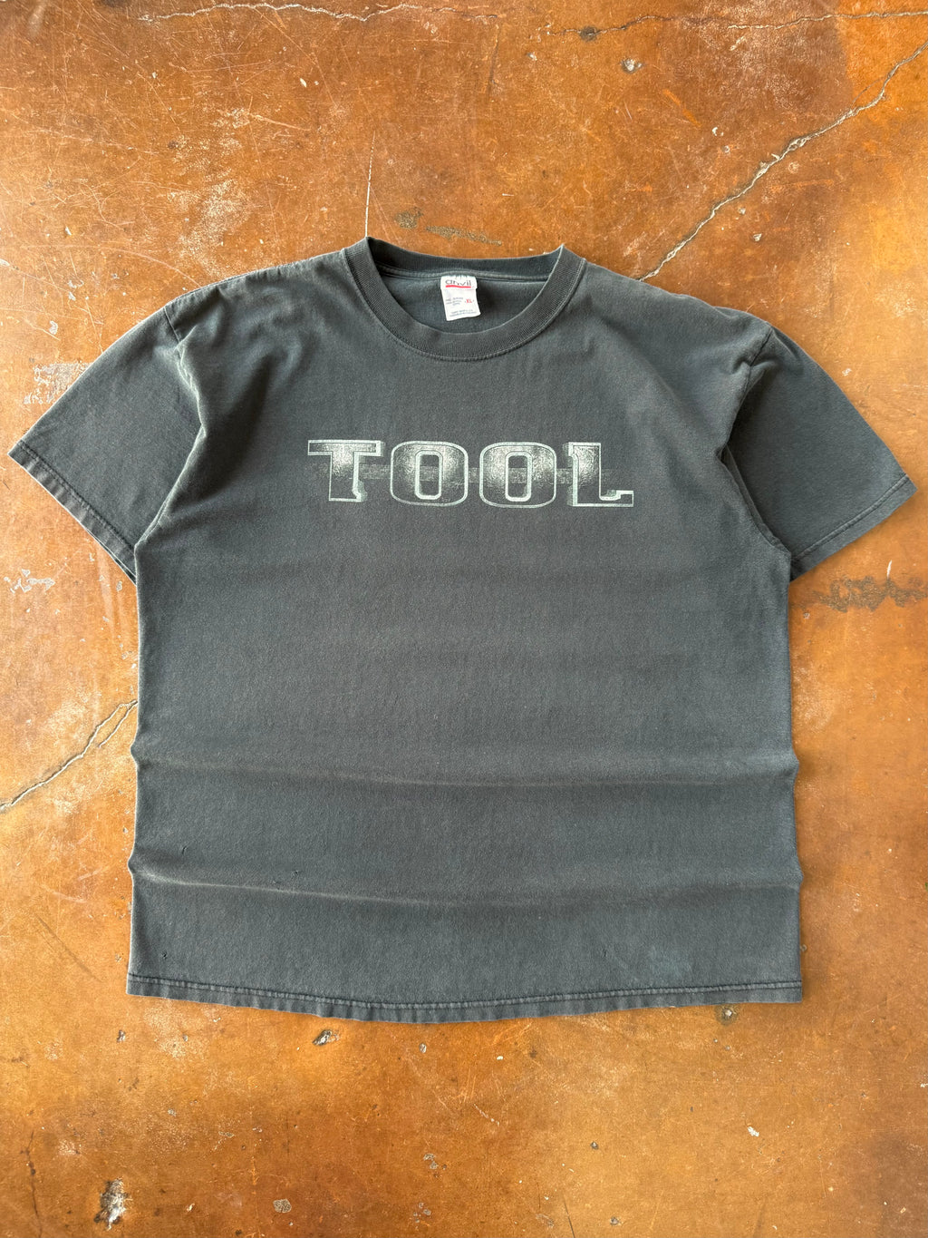2000s Tool "salival hands" band shirt (XL)