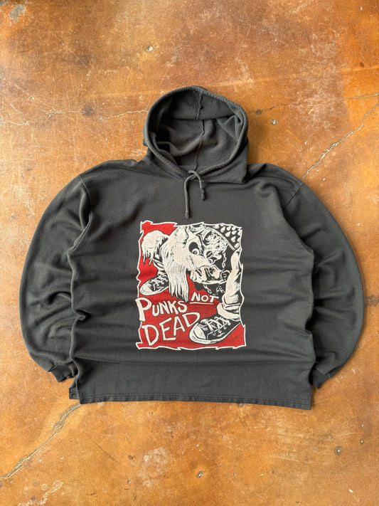 90s Punks Not Dead pullover hoodie (XL)