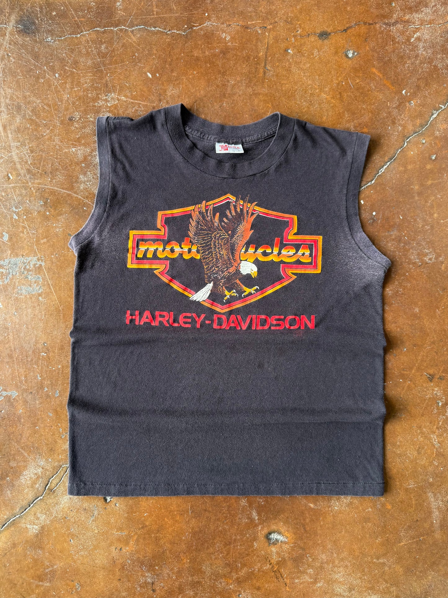 80s Harley Davidson "eagle emblem" sleeveless shirt (LARGE)