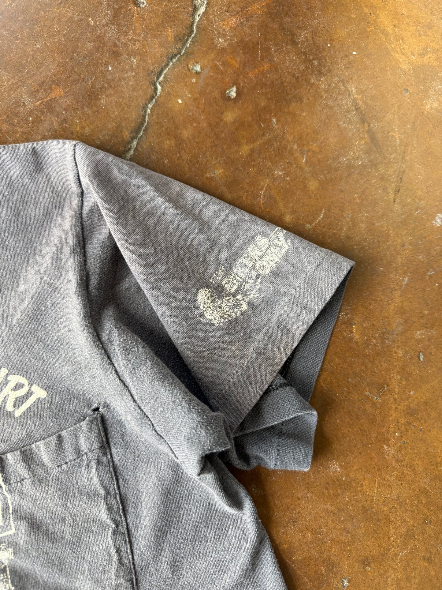 80s faded Harley Davidson pocket shirt (MEDIUM)