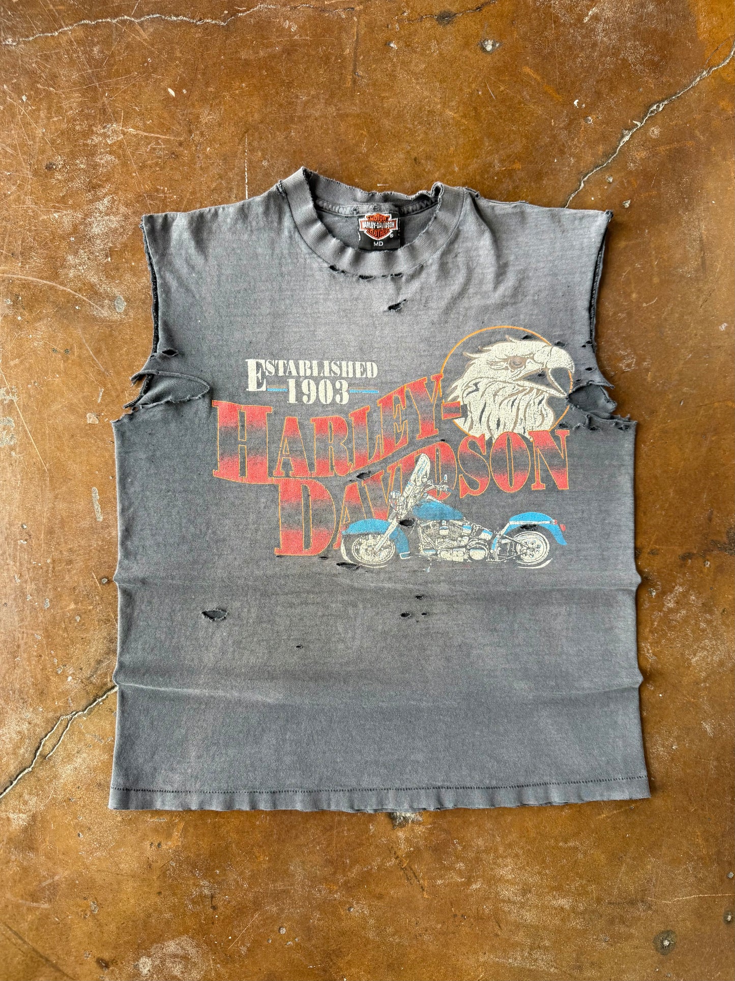 90s faded & distressed Harley Davidson "eagle" cut-off shirt (MEDIUM)