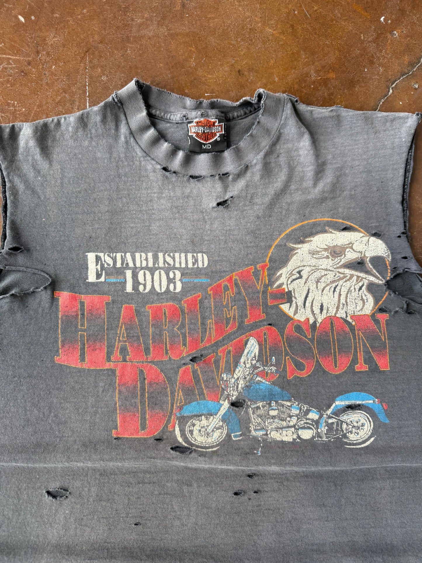 90s faded & distressed Harley Davidson "eagle" cut-off shirt (MEDIUM)