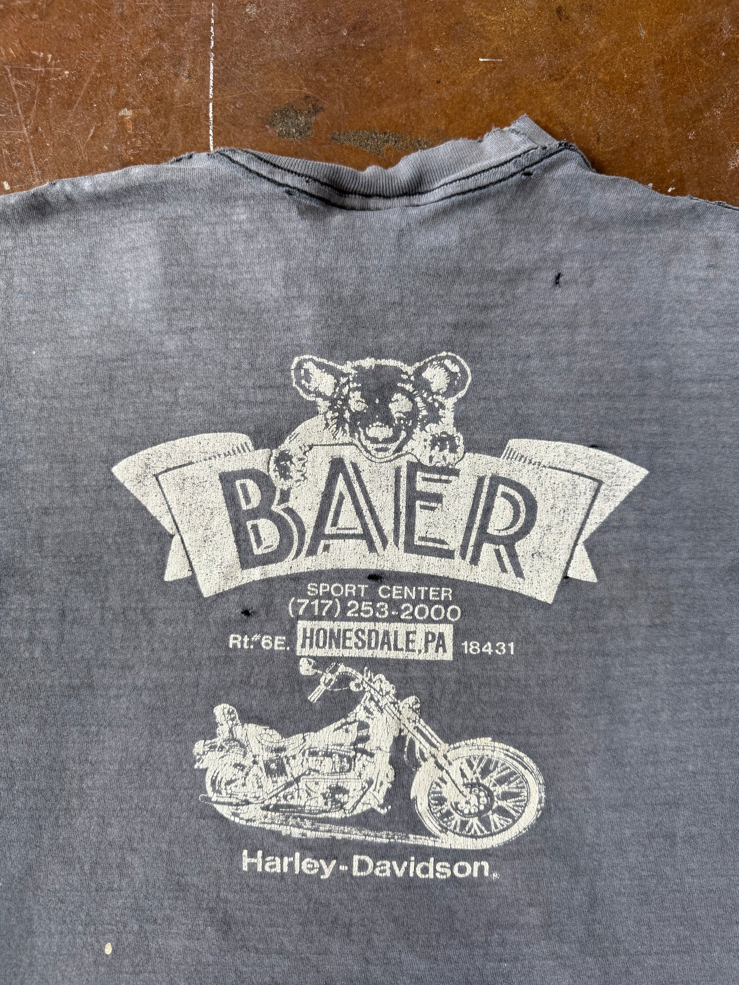 90s faded & distressed Harley Davidson "eagle" cut-off shirt (MEDIUM)