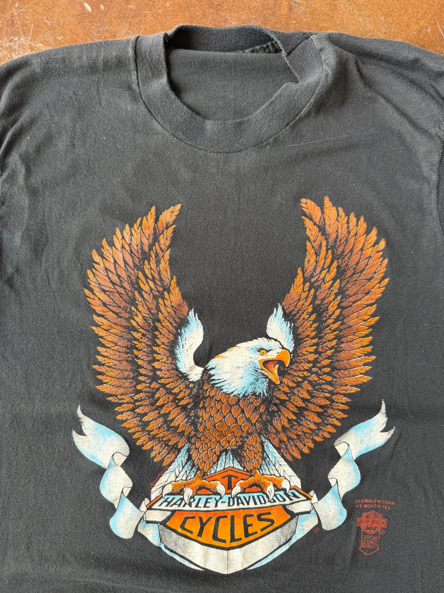 80s Harley Davidson "eagle emblem" 3D emblem sleeveless shirt (MEDIUM)