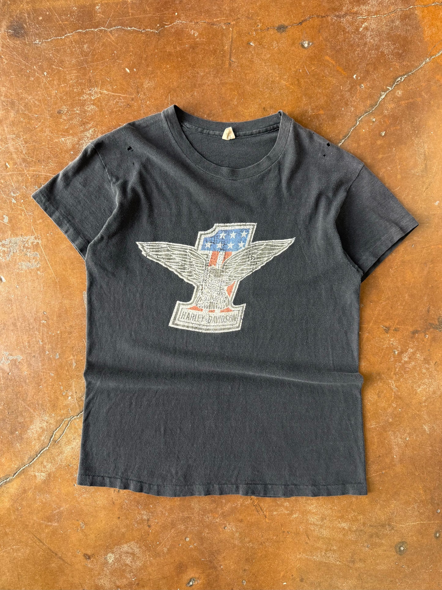 80s Harley Davidson "1 eagle emblem" biker shirt (LARGE)
