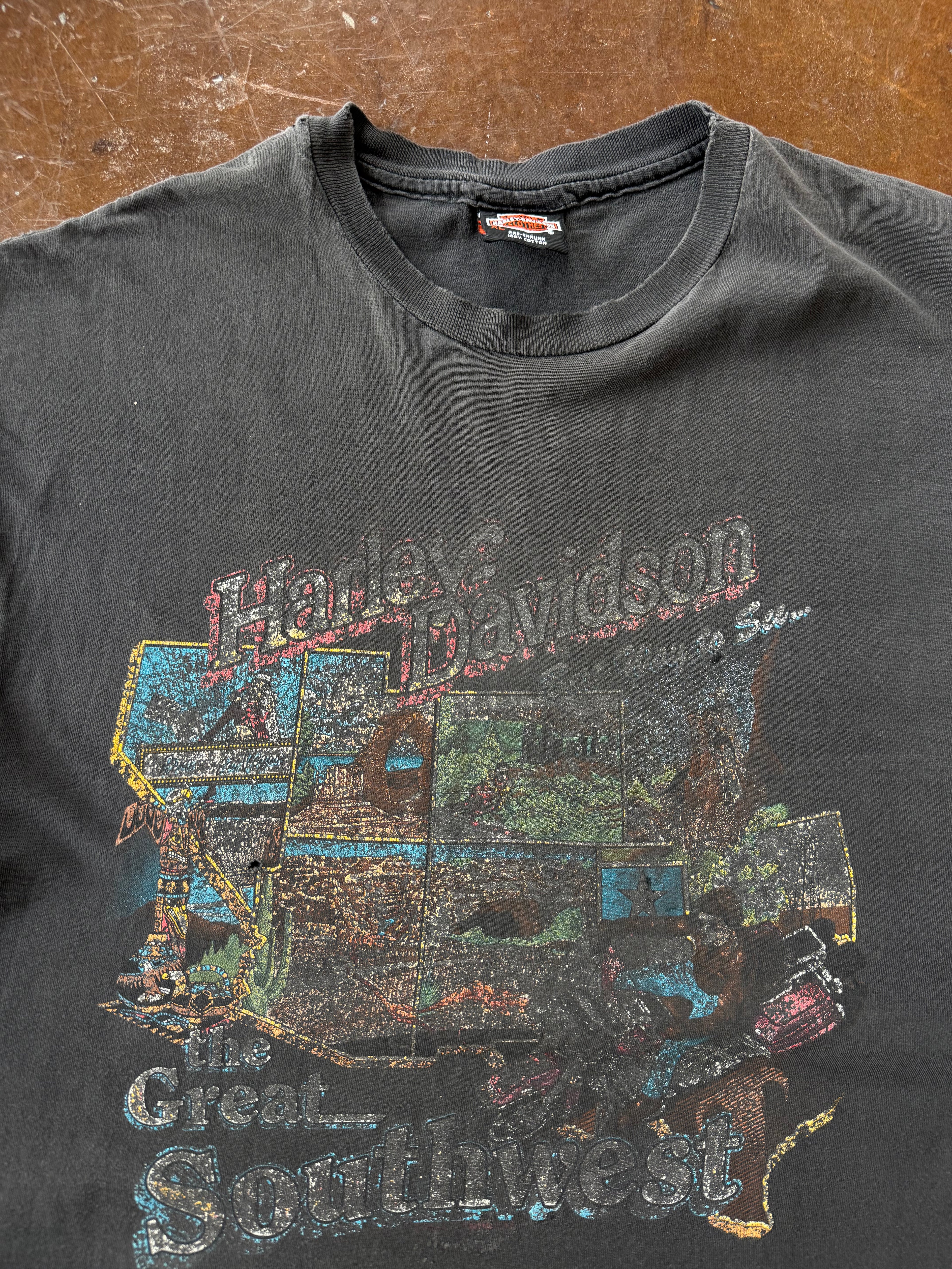 90s faded Harley Davidson "great southwest" biker cut-off shirt (XL)