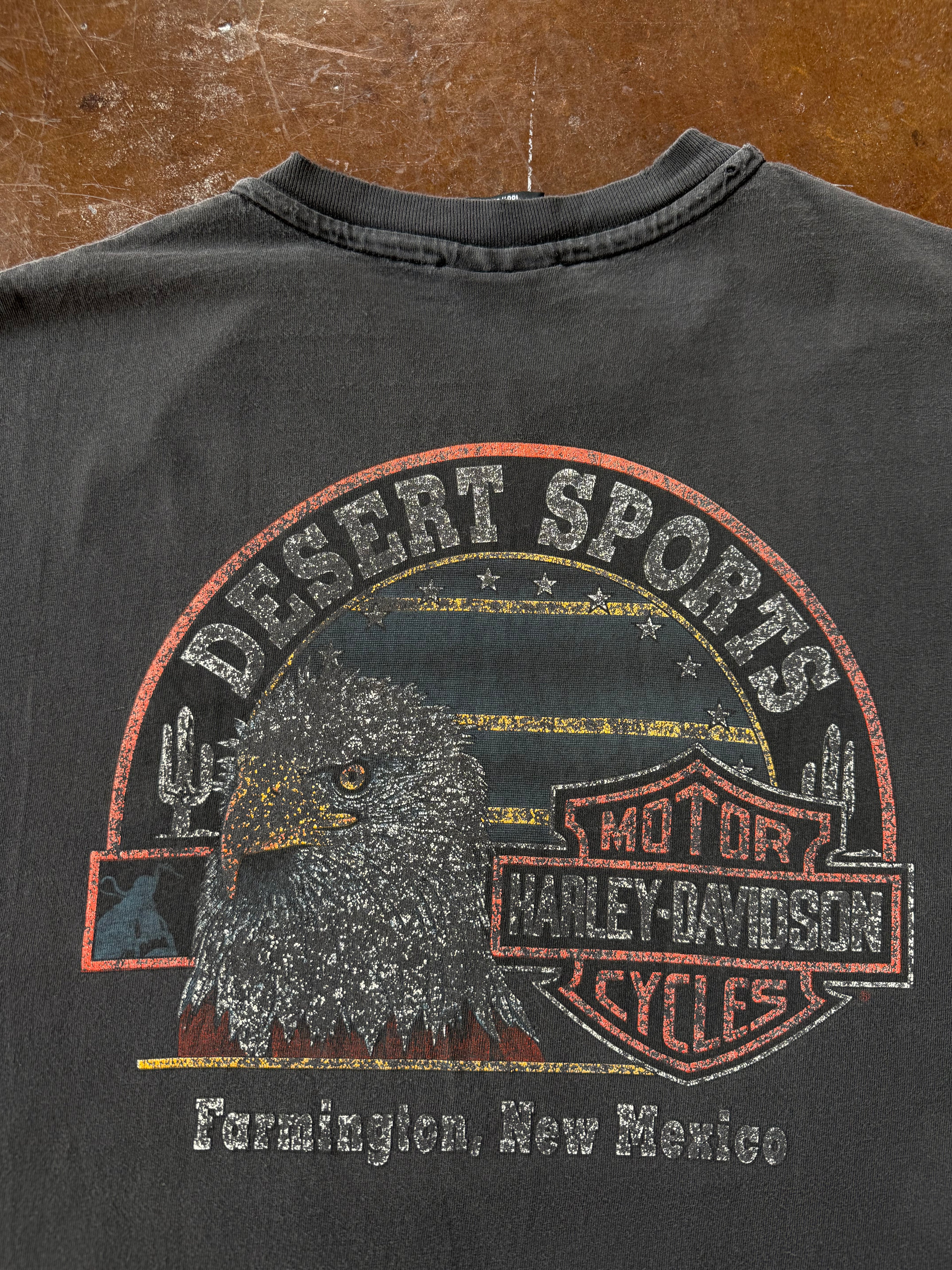 90s faded Harley Davidson "great southwest" biker cut-off shirt (XL)