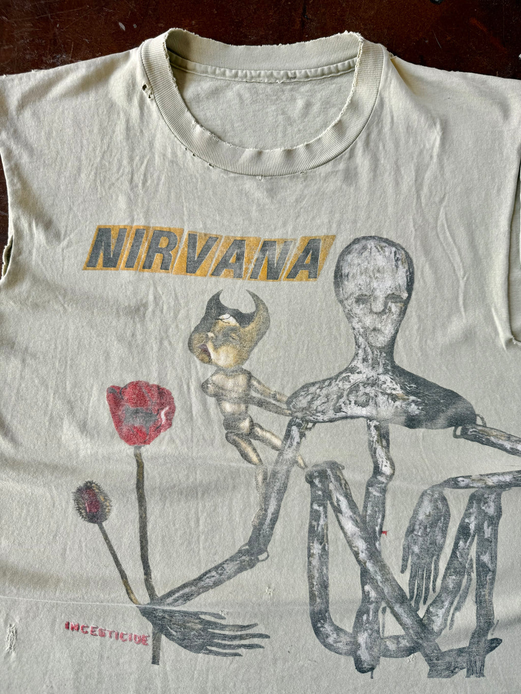 1993 Nirvana "incesticide" cut-off band shirt (XL)