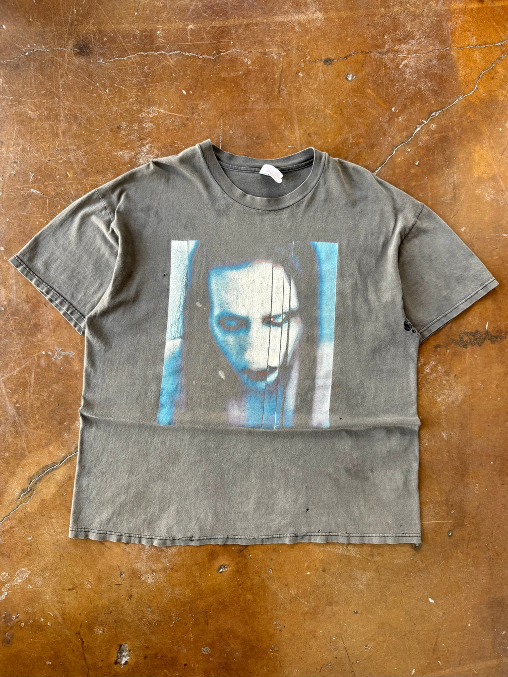 1998 faded & distressed Marilyn Manson "road out of hell" band shirt (XL)