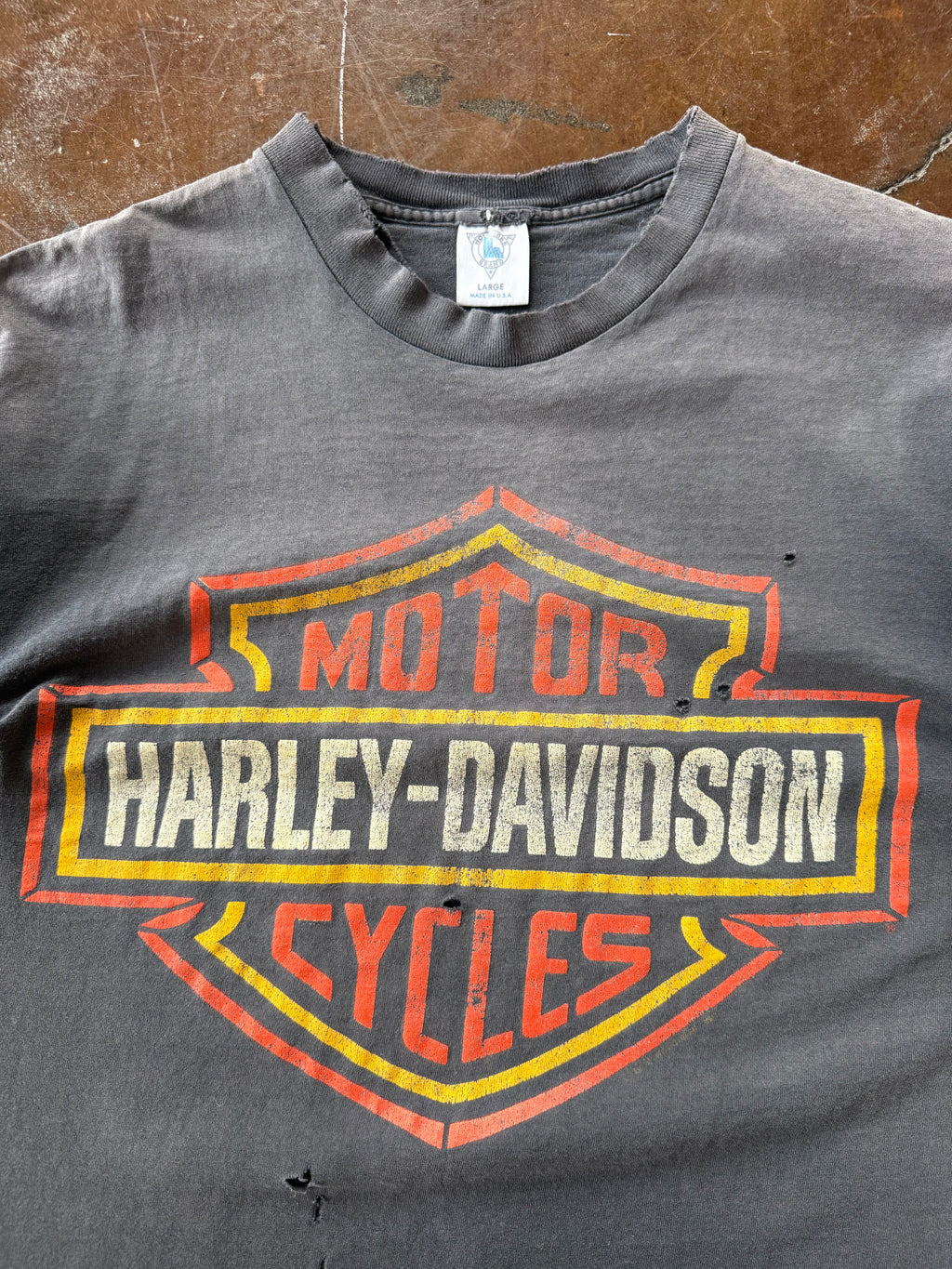 90s faded Harley Davidson "classic logo" biker shirt (LARGE)