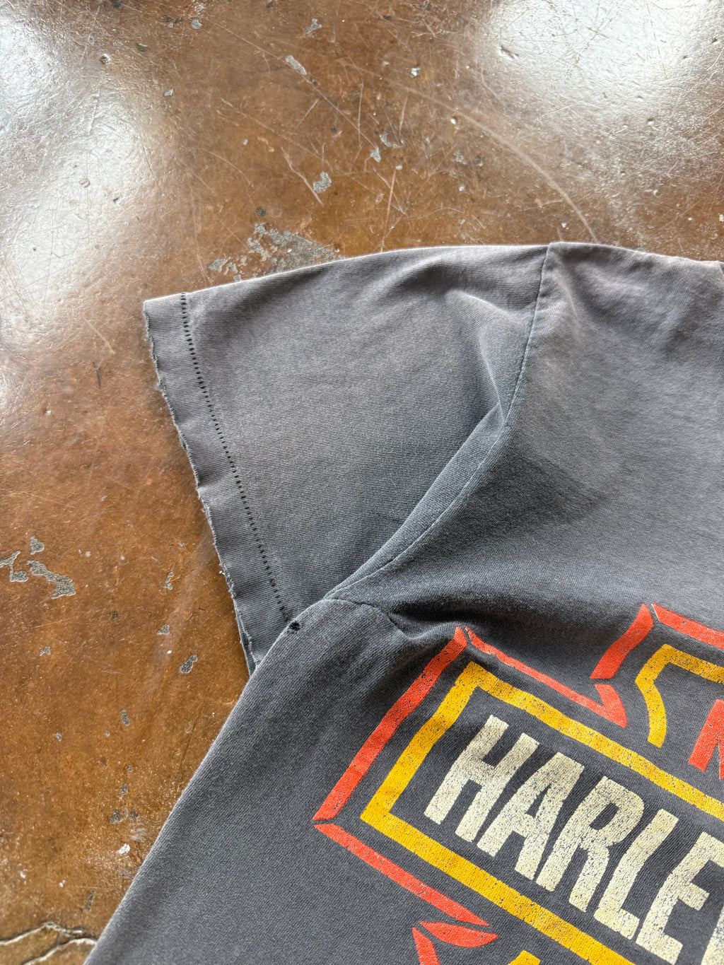 90s faded Harley Davidson "classic logo" biker shirt (LARGE)