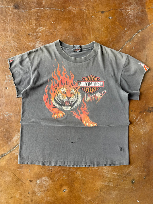 90s faded & distressed Harley Davidson "untamed" cut-off shirt (LARGE)