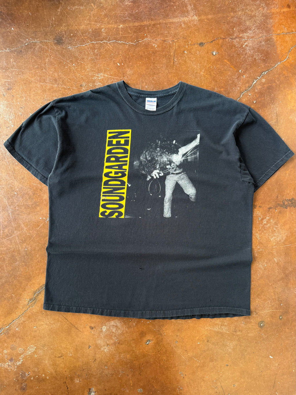 2000s Soundgarden band shirt (XXL)