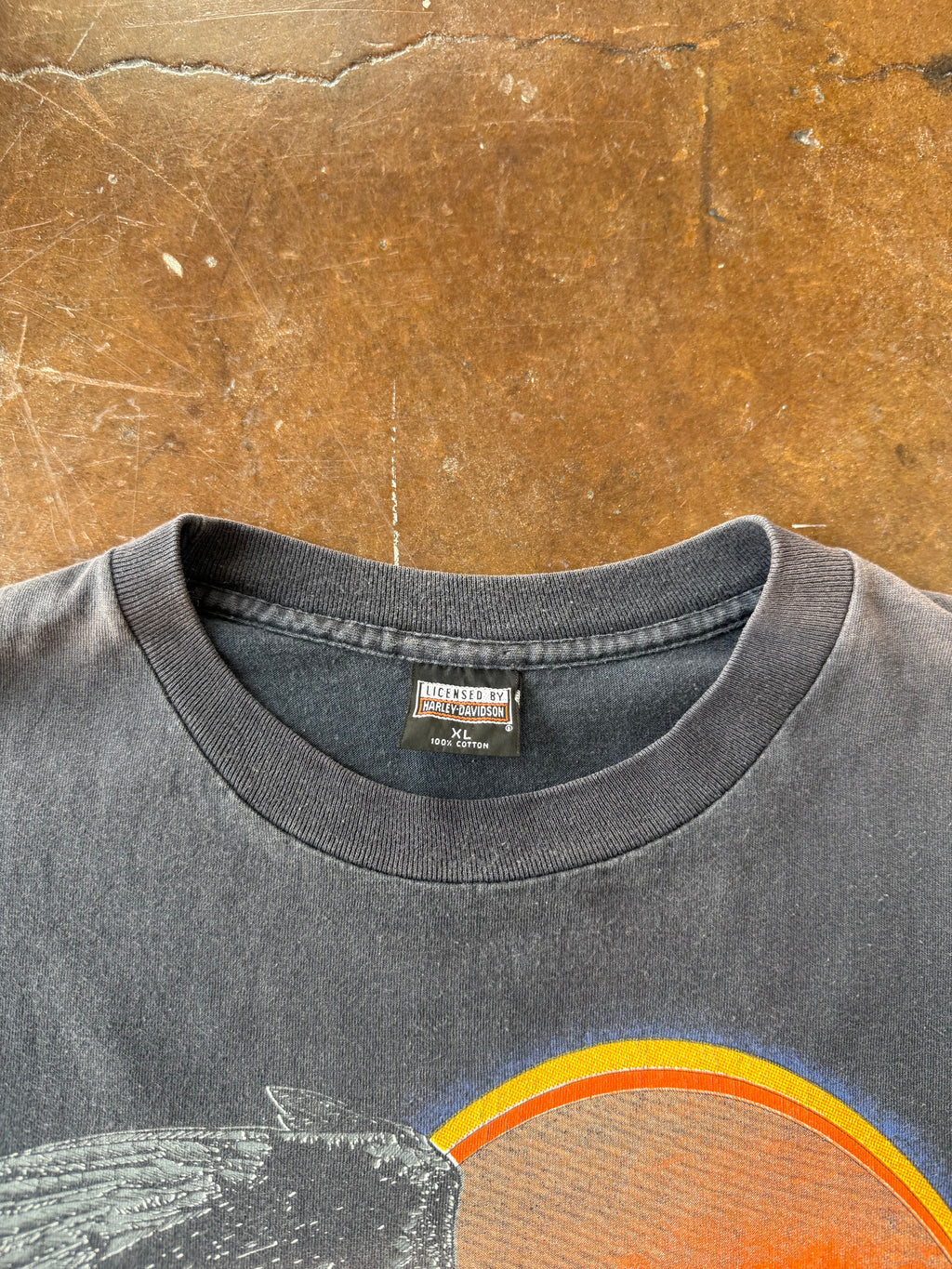90s lightly faded Harley Davidson "eagle sunset" biker shirt (XL)