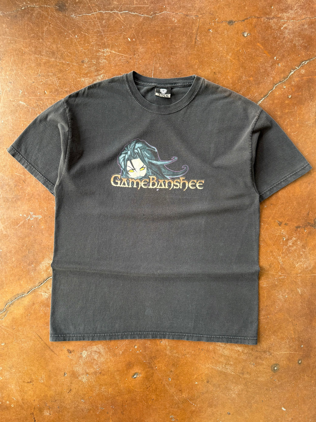 2000s Game Banshee video game shirt (LARGE)