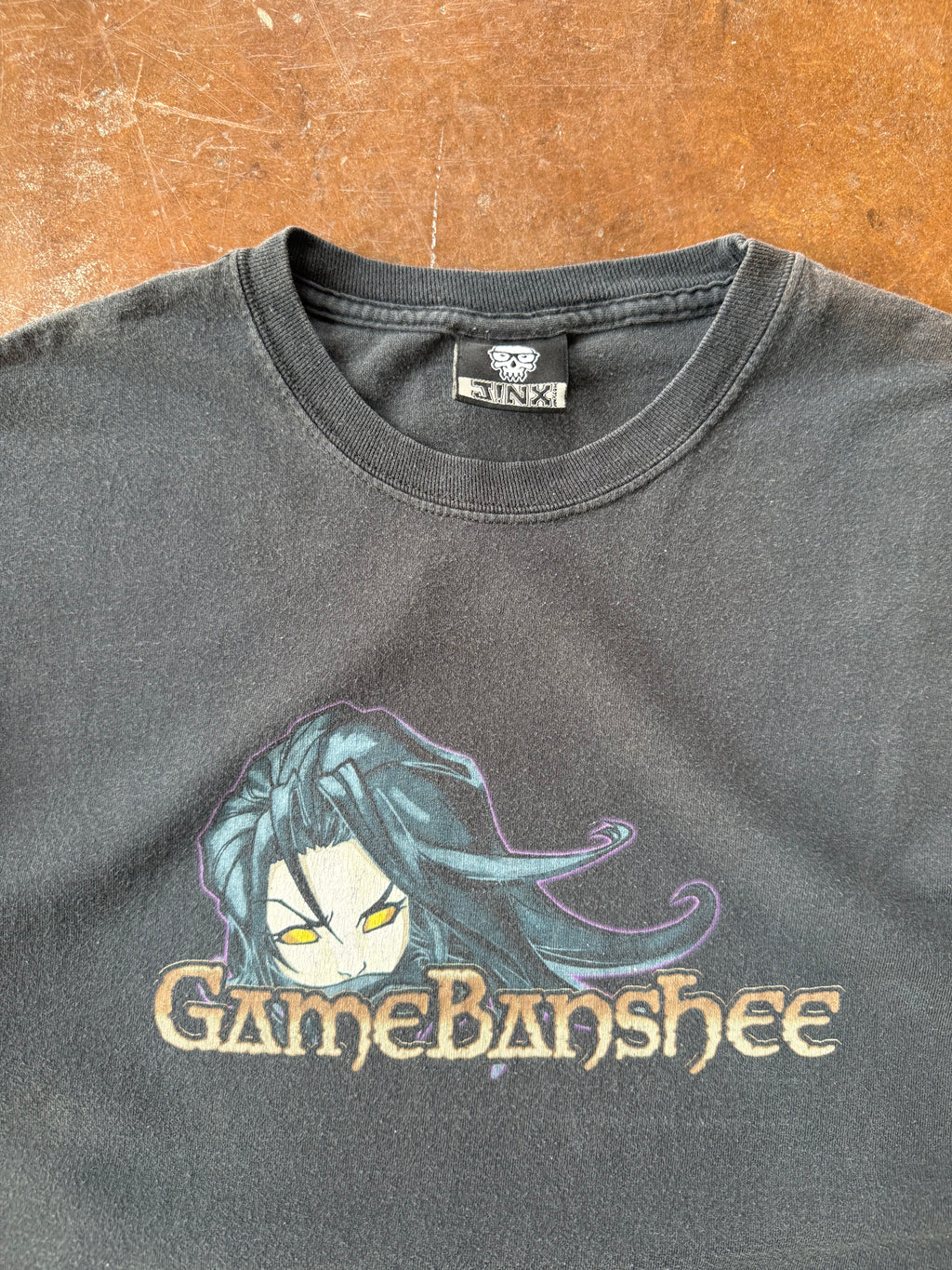 2000s Game Banshee video game shirt (LARGE)