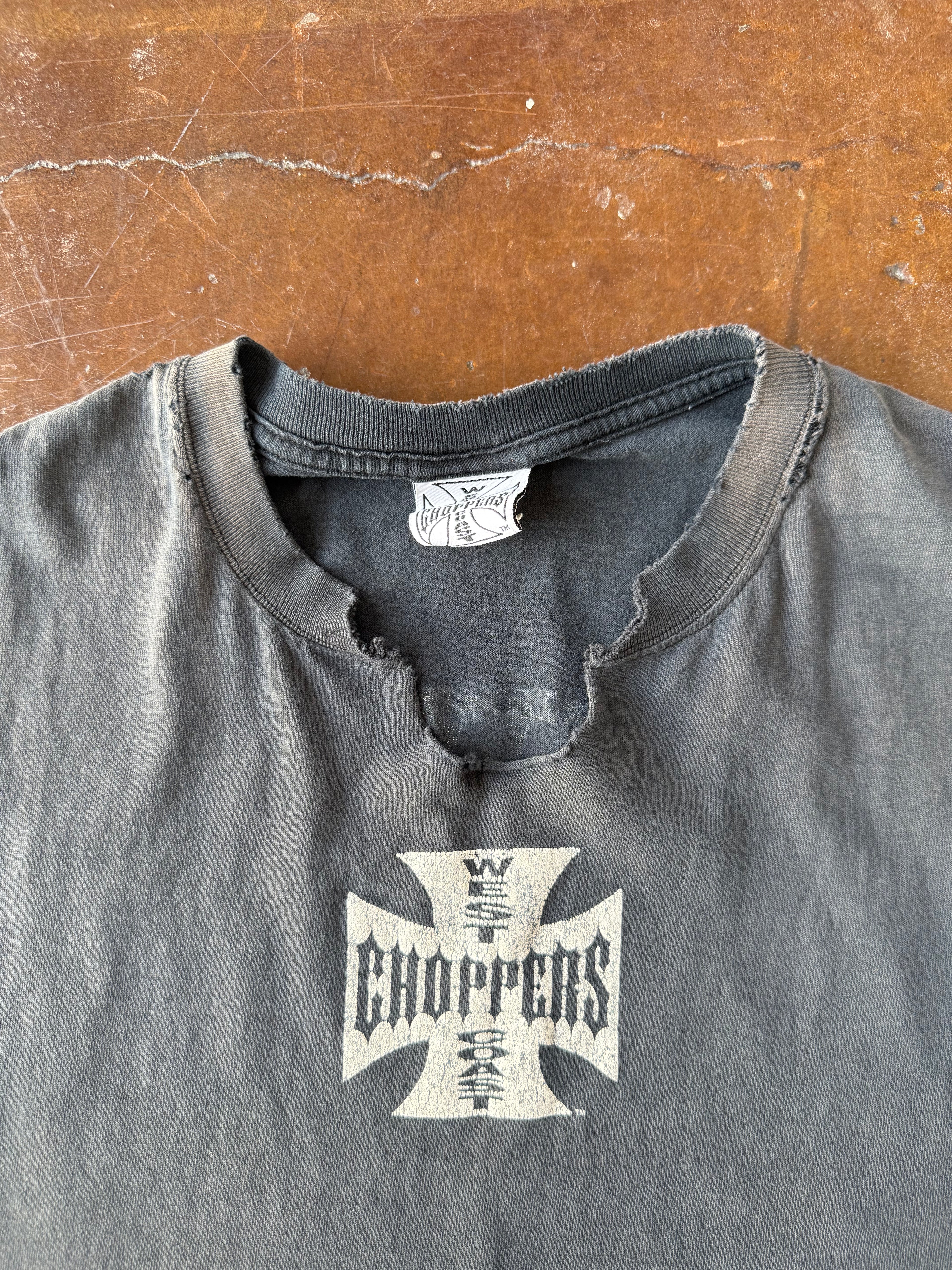 2000s distressed West Coast Choppers cut-off shirt (XXL)