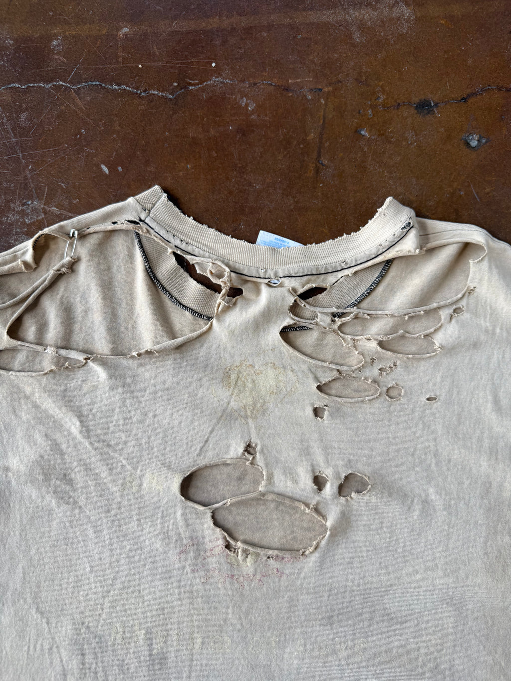 90s faded & distressed Anita Baker "rhythm of love" shirt (XL)