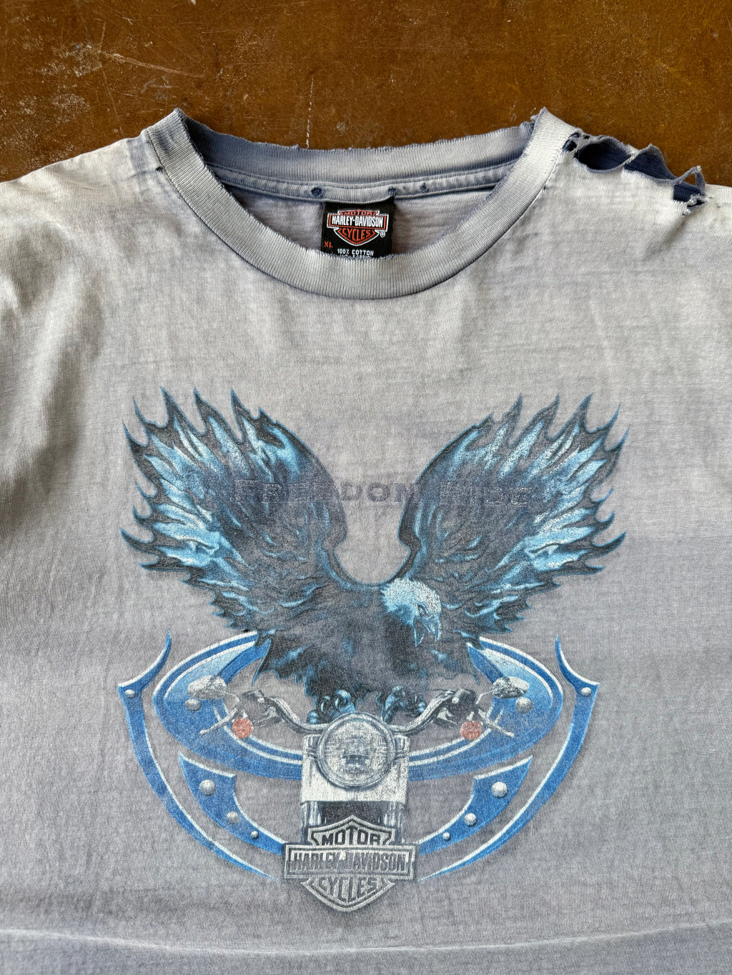 2000s faded Harley Davidson "blue eagle" biker shirt (XL)