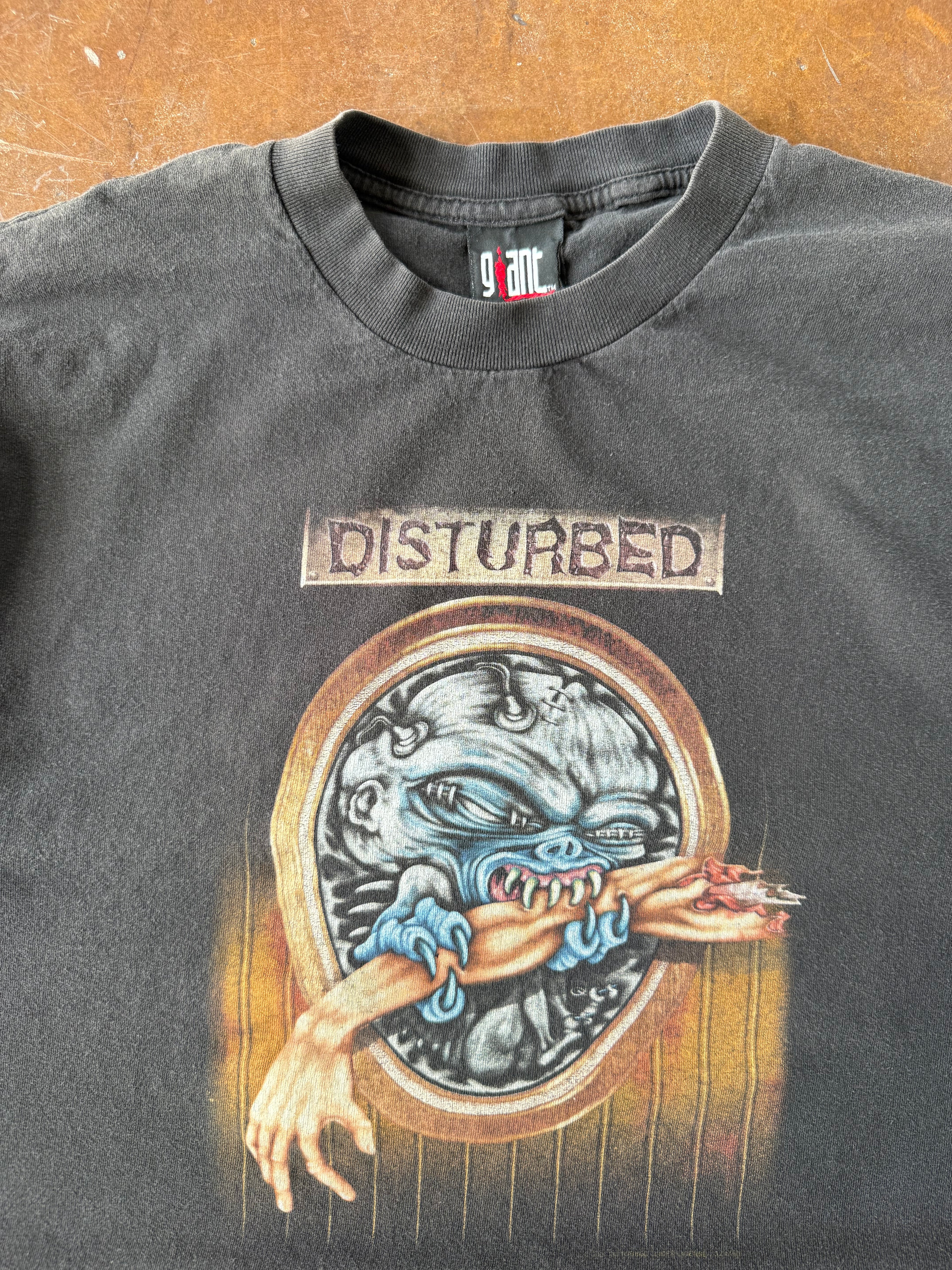 2000s Disturbed band shirt (XL)