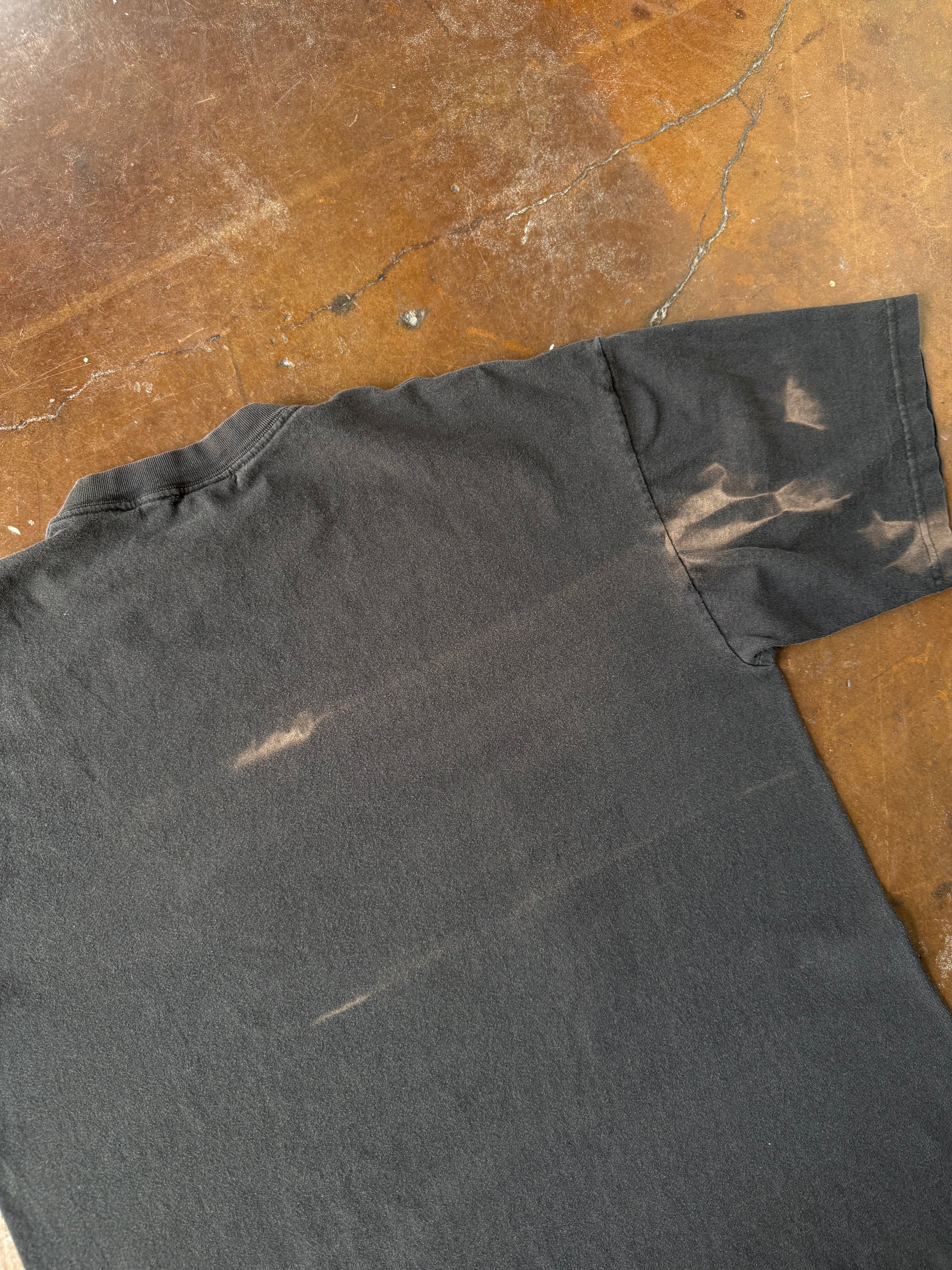 2000s Disturbed band shirt (XL)