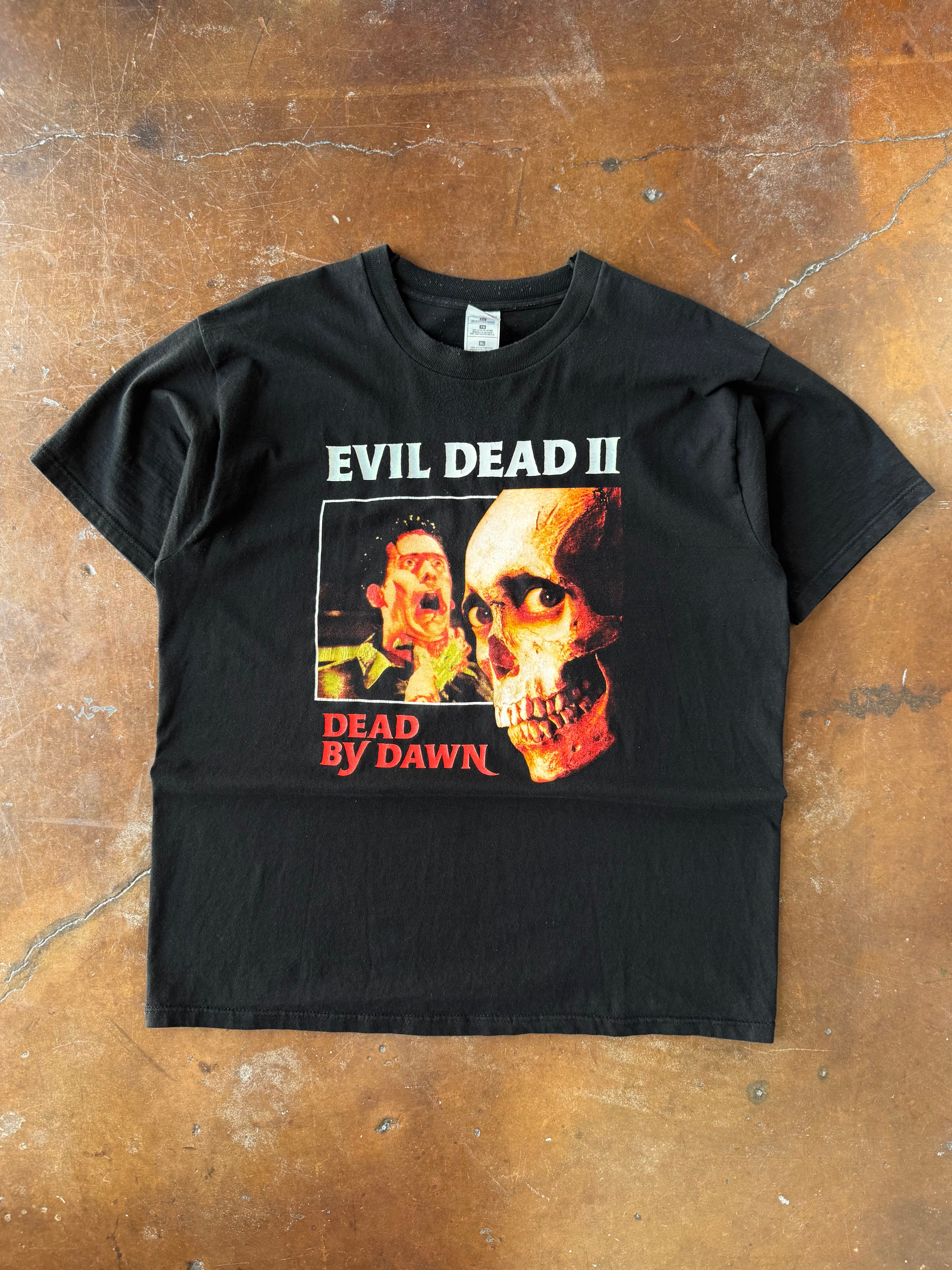 90s Evil Dead ll "dead by dawn" shirt (XL)