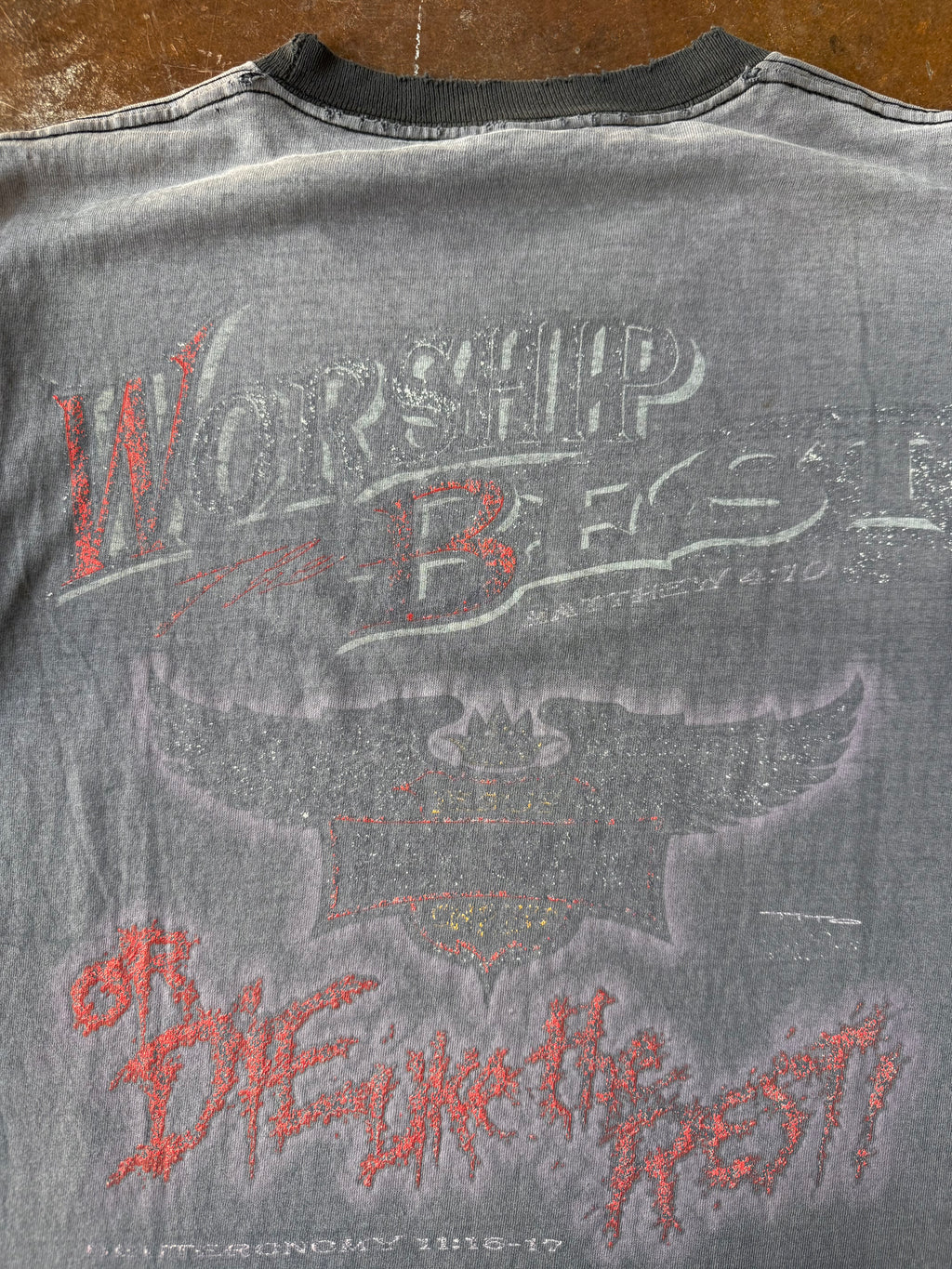 1991 faded Jesus "worship best" shirt (MEDIUM)