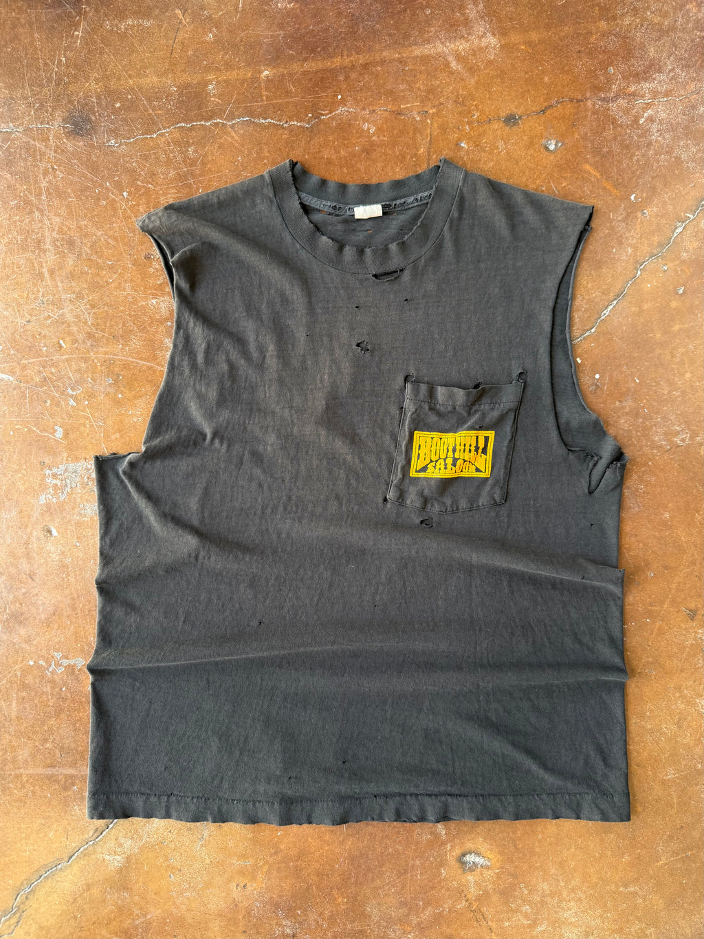 90s distressed Boothill Saloon biker cutoff shirt (LARGE)