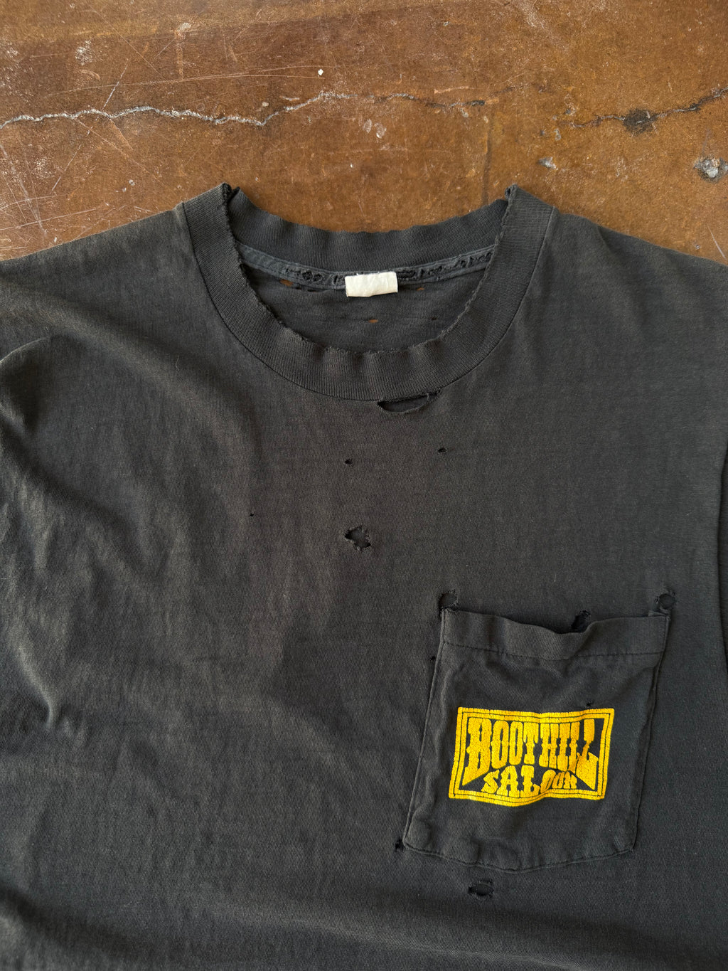 90s distressed Boothill Saloon biker cutoff shirt (LARGE)