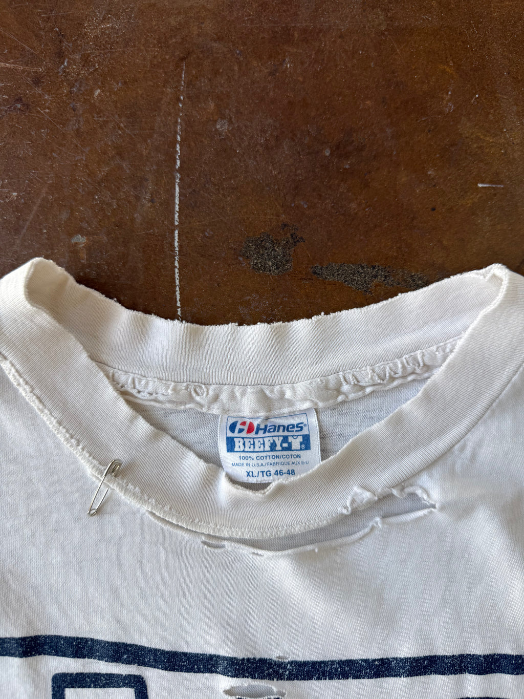 80s distressed Keith Haring "HELP" art shirt (XL)